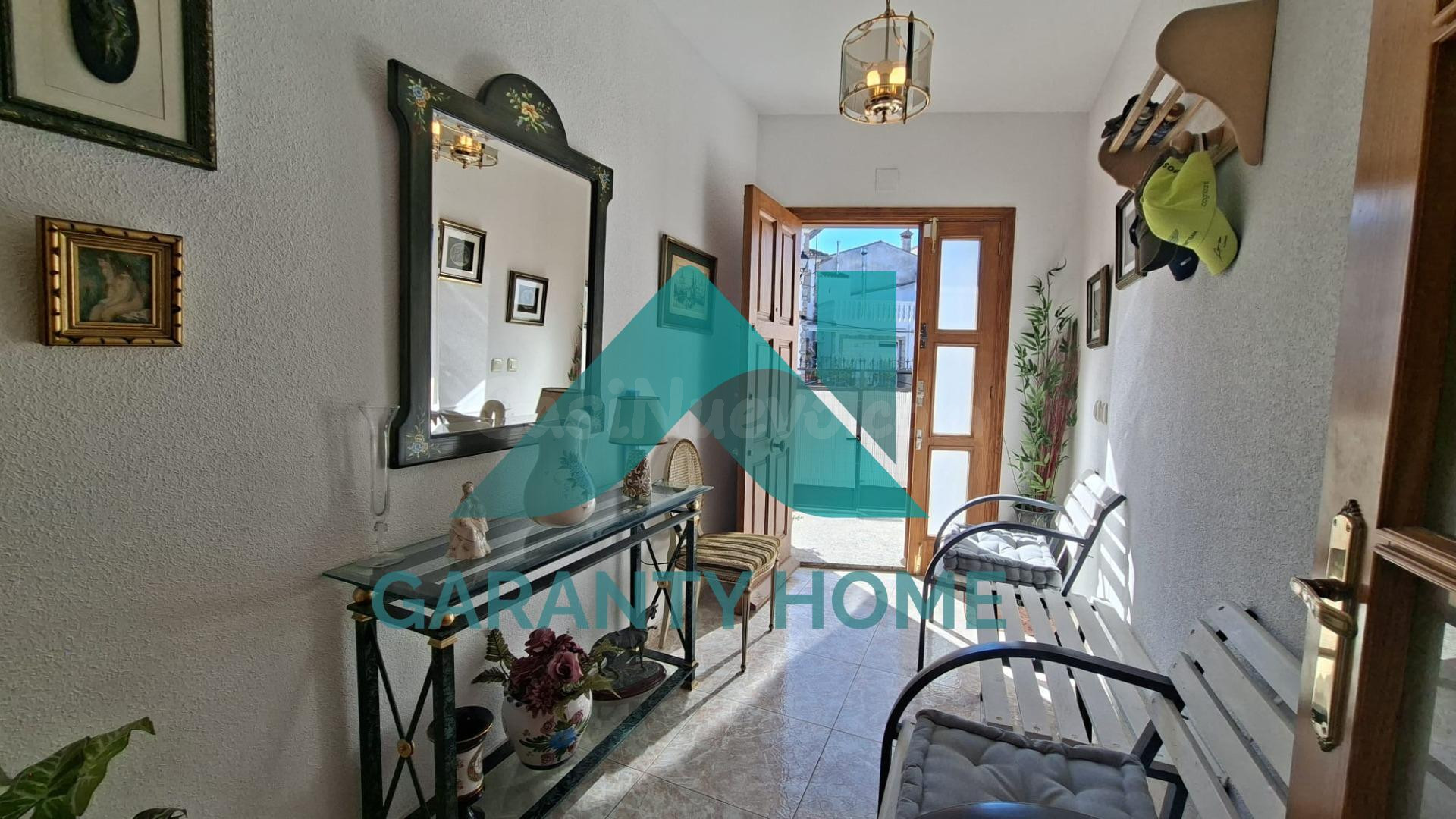 PRECIOSO CHALET INDEPENDIENTE EN VENTA – TORREQUEMADA ✨ - foto 3