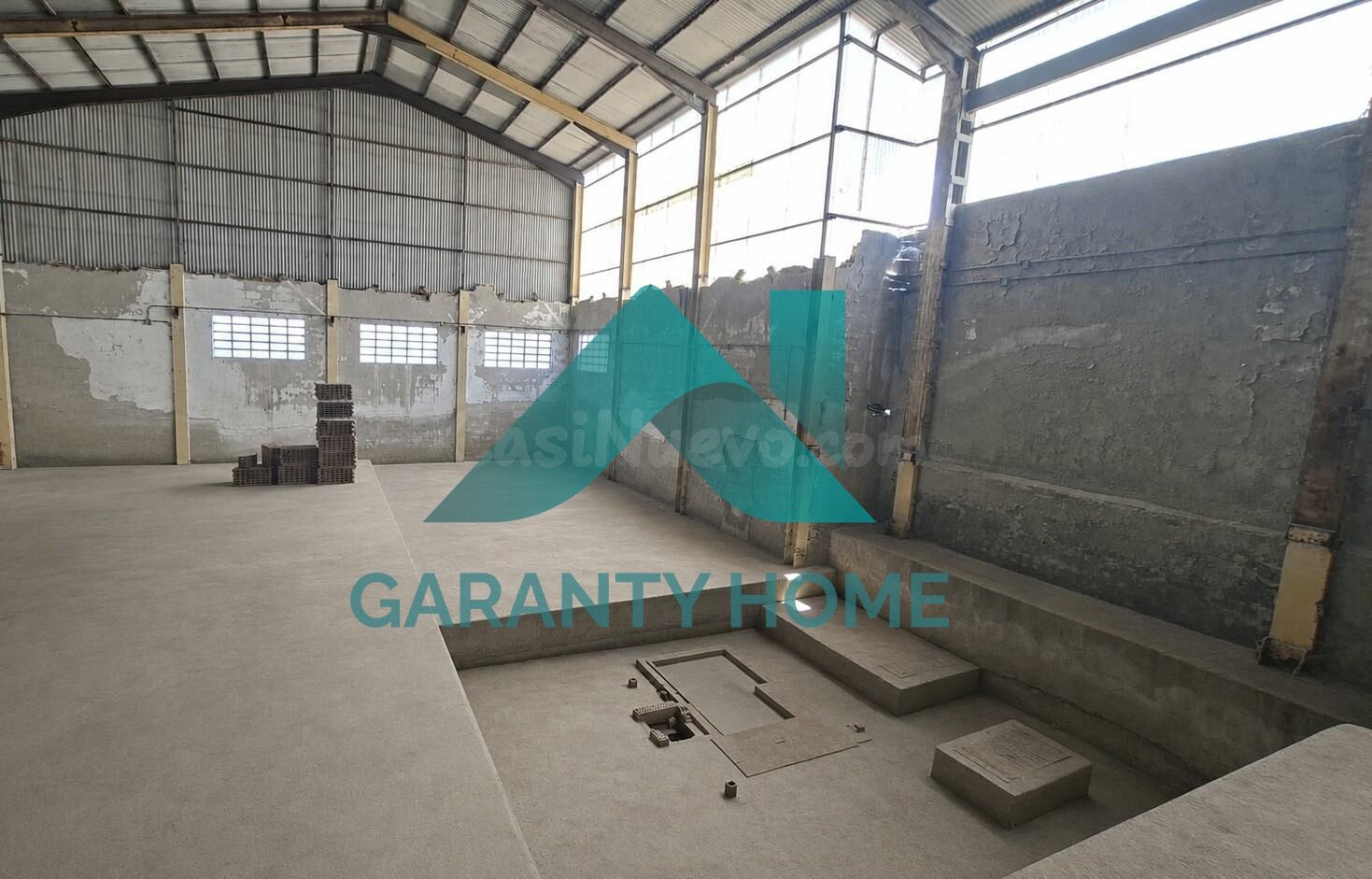 ESPECTACULAR PARCELA INDUSTRIAL CON DOS NAVES – JUNTO A LA A - foto 2