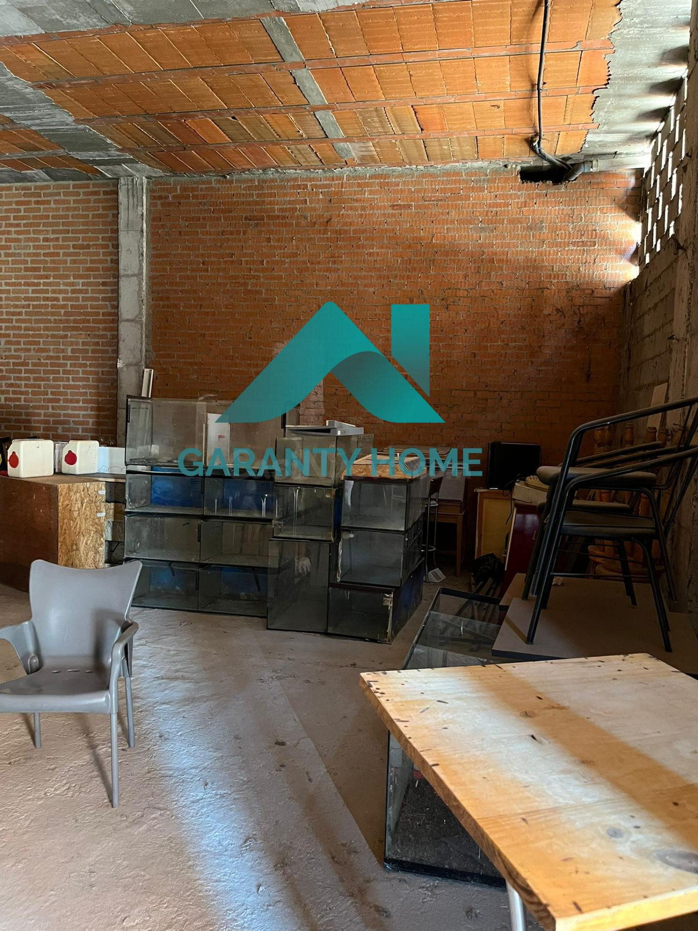 LOCAL COMERCIAL EN VENTA – ZONA AVENIDA DE LA CONSTITUCIÓN,  - foto 4