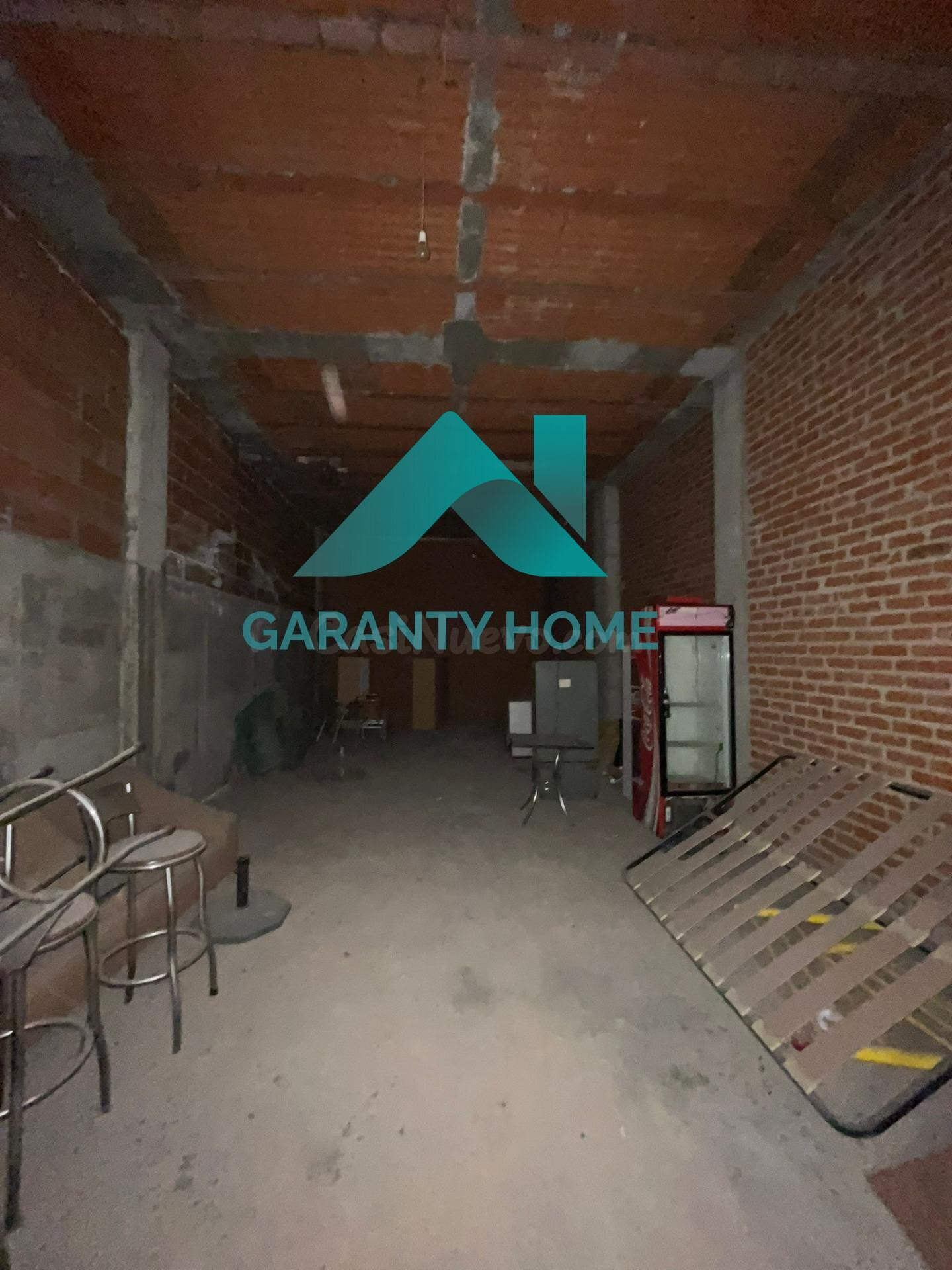 LOCAL COMERCIAL EN VENTA – ZONA AVENIDA DE LA CONSTITUCIÓN,  - foto 5