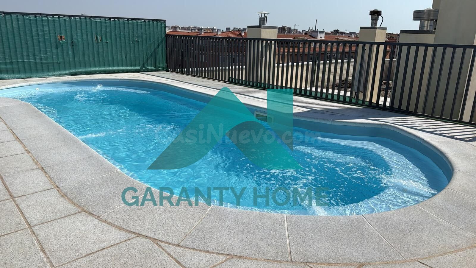 VIVIENDA SEMIAMUEBLADA EN NUEVO CACERES CON TERRAZA Y PISCIN - foto 2