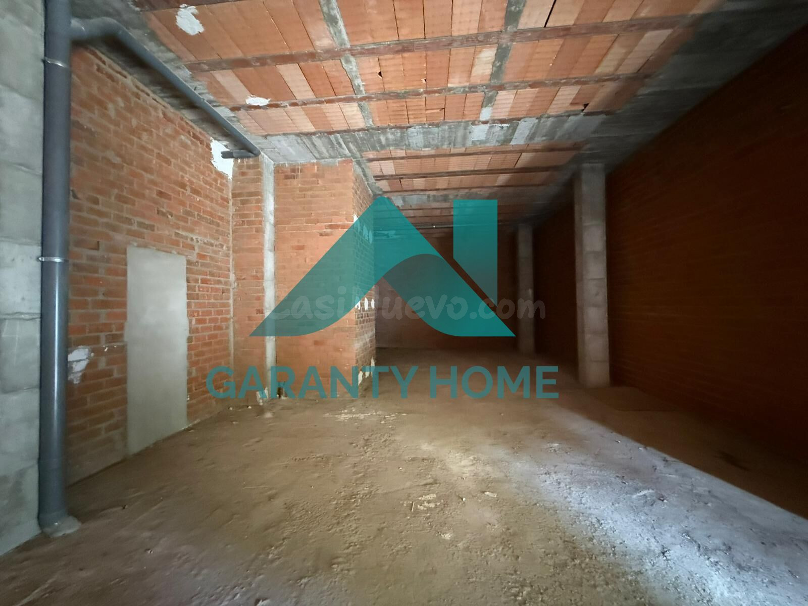 ¡LOCAL COMERCIAL EN ALQUILER EN ZONA EROSKI – GRAN POTENCIAL - foto 2