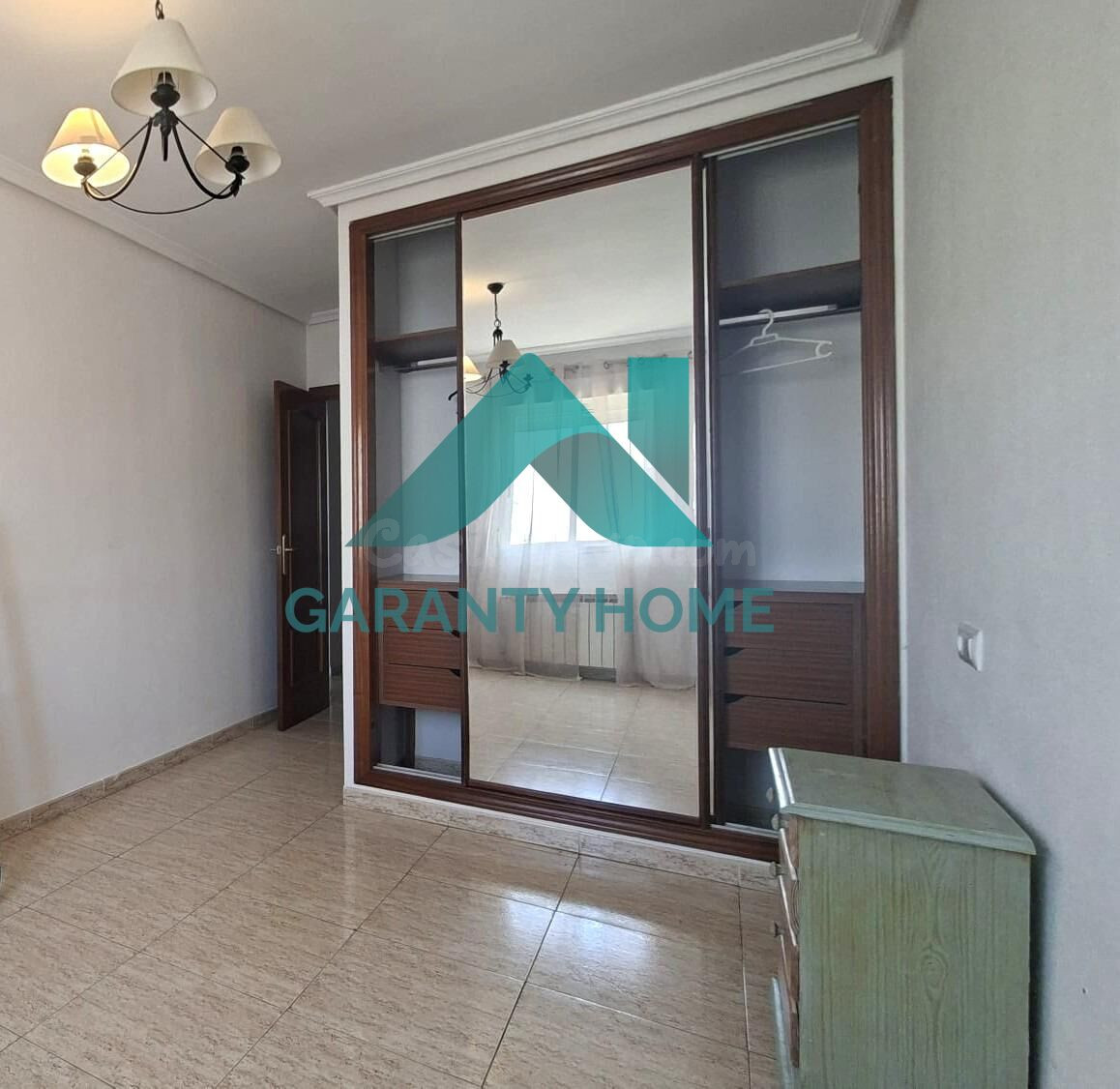 AMPLIO Y LUMINOSO PISO EN VENTA – CASTELLANOS ✨ - foto 5