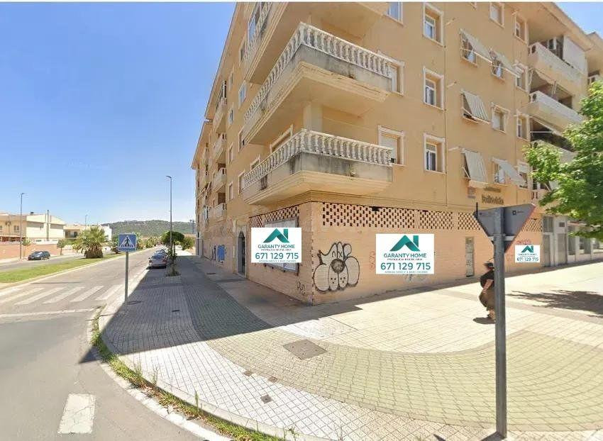 ¡SE ALQUILA LOCAL COMERCIAL EN CASA PLATA!
