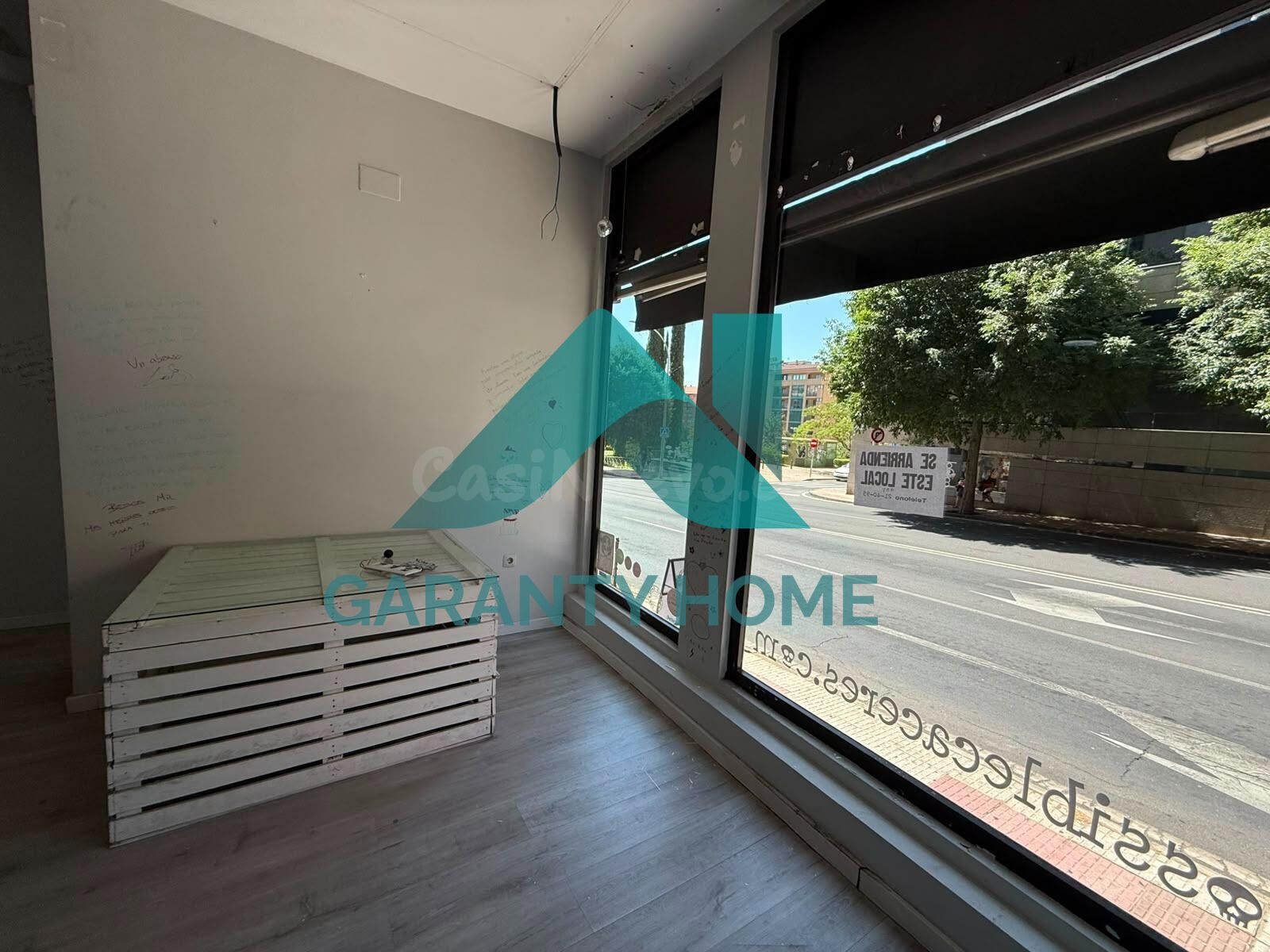 ¡LOCAL COMERCIAL EN ALQUILER EN PLENO CENTRO DE CÁCERES! ✨ - foto 4