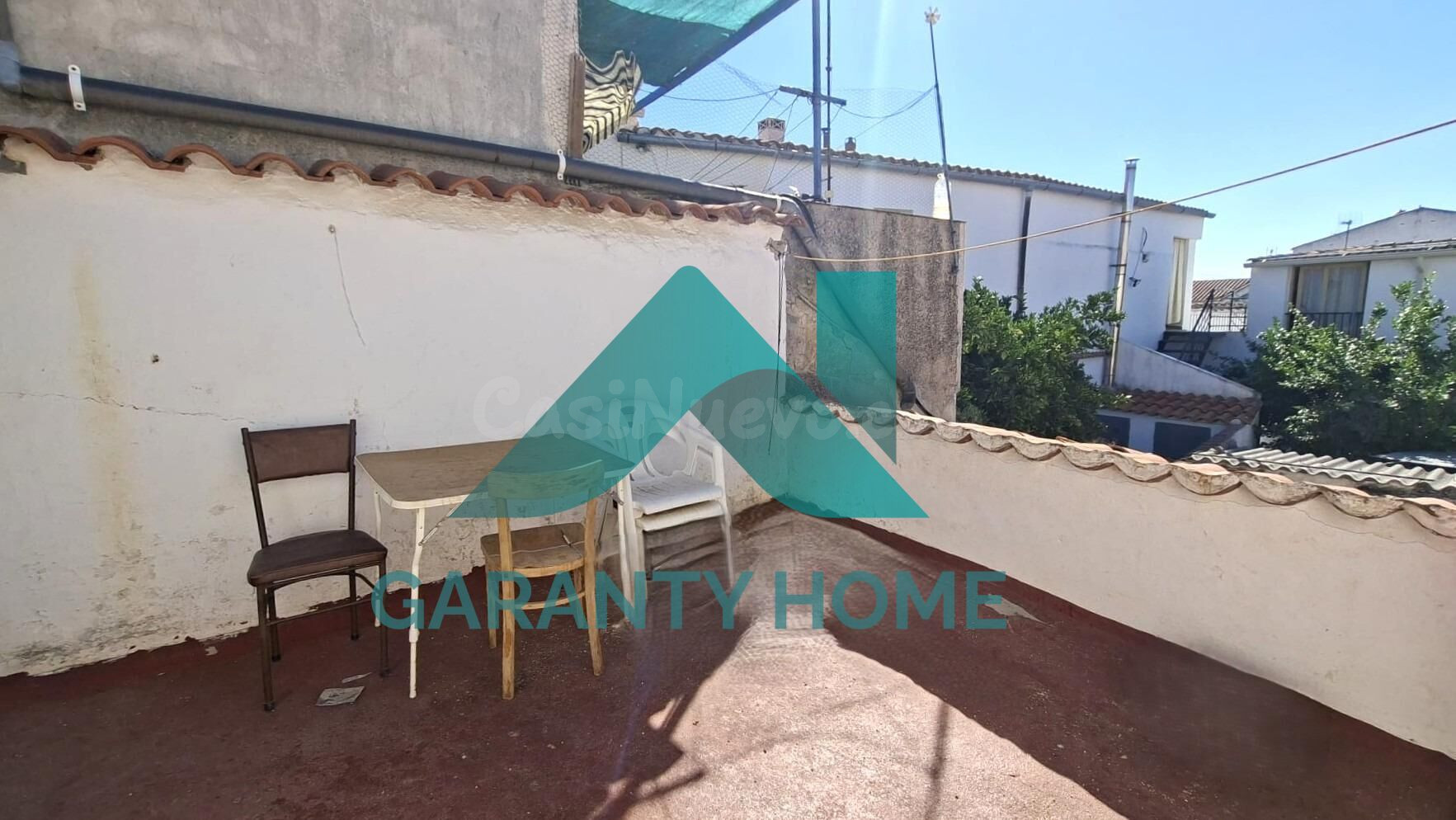 CASA DE DOS PLANTAS EN VENTA – CENTRO DE ARROYO DE LA LUZ ✨ - foto 2