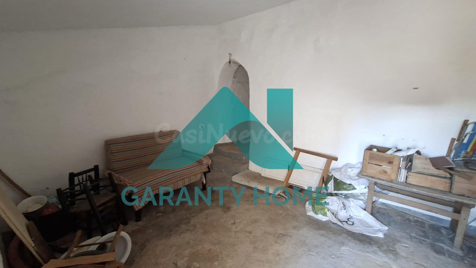 CASA DE DOS PLANTAS EN VENTA – CENTRO DE ARROYO DE LA LUZ ✨ - foto 5