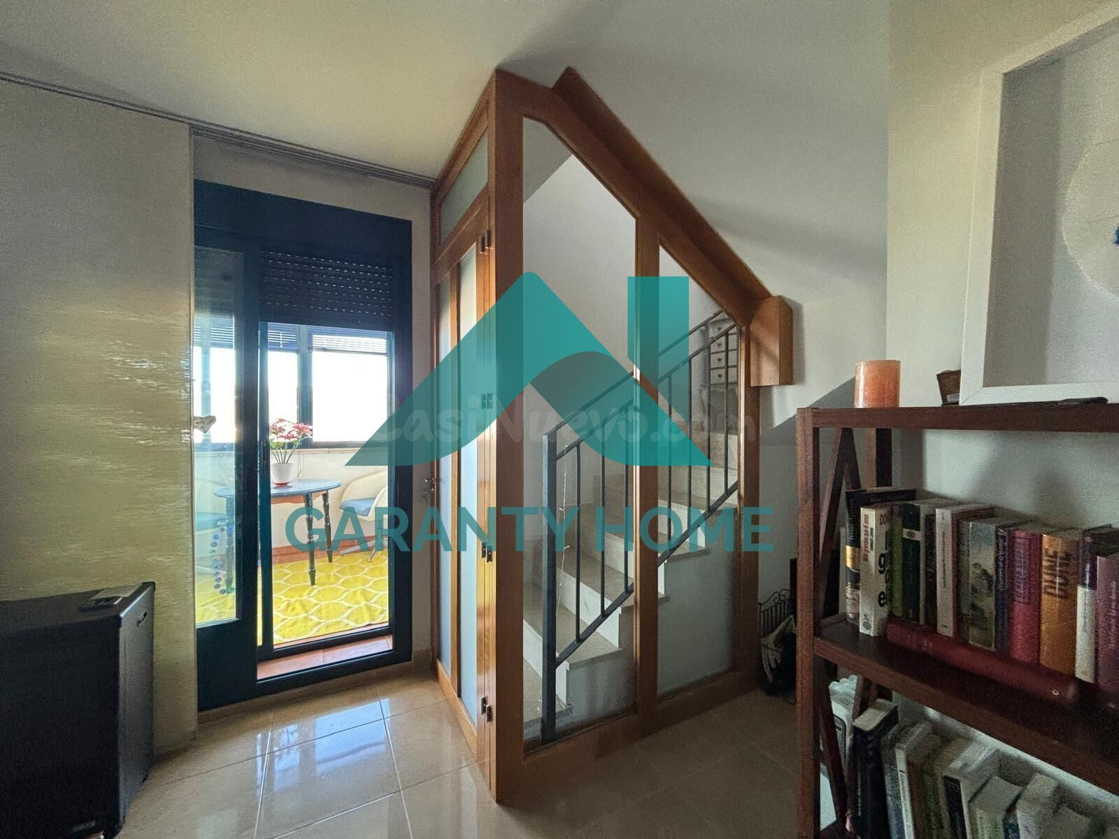 ¡SE VENDE ÁTICO DÚPLEX CON TERRAZA! - foto 2