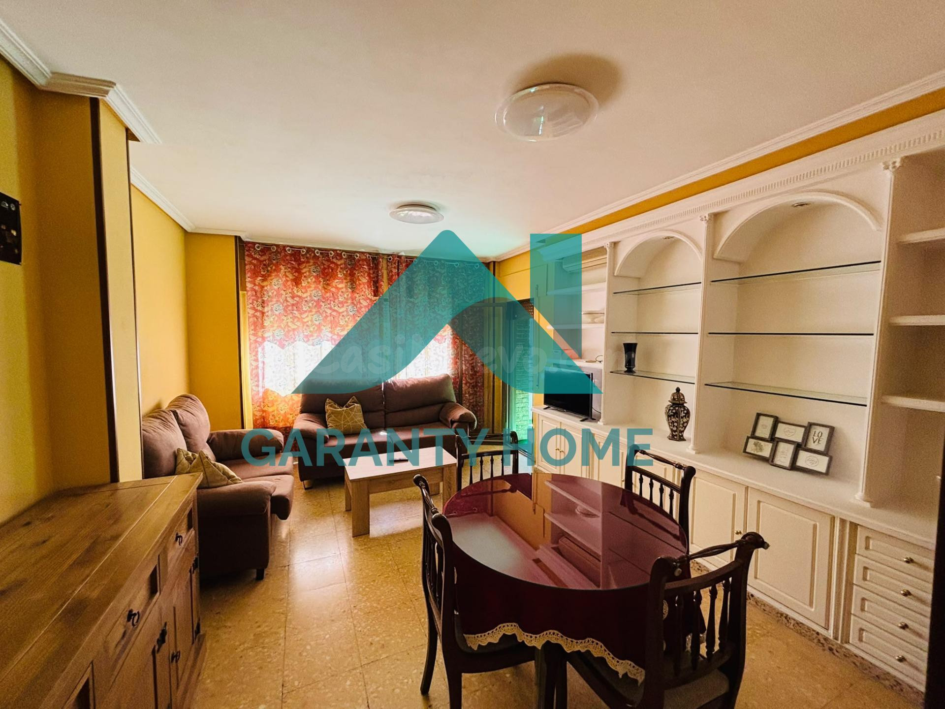 VIVIENDA EN ALQUILER EN ZONA CENTRO – CON CALEFACCIÓN INCLUI - foto 2