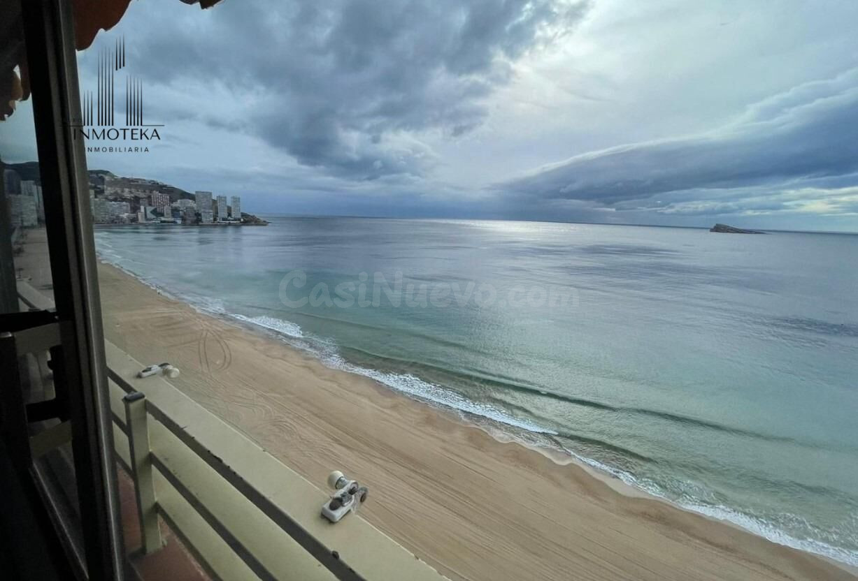 REF: C024 GRUPO INMOTEKA INMOBILIARIA VENDE PISO DE LUJO PRI