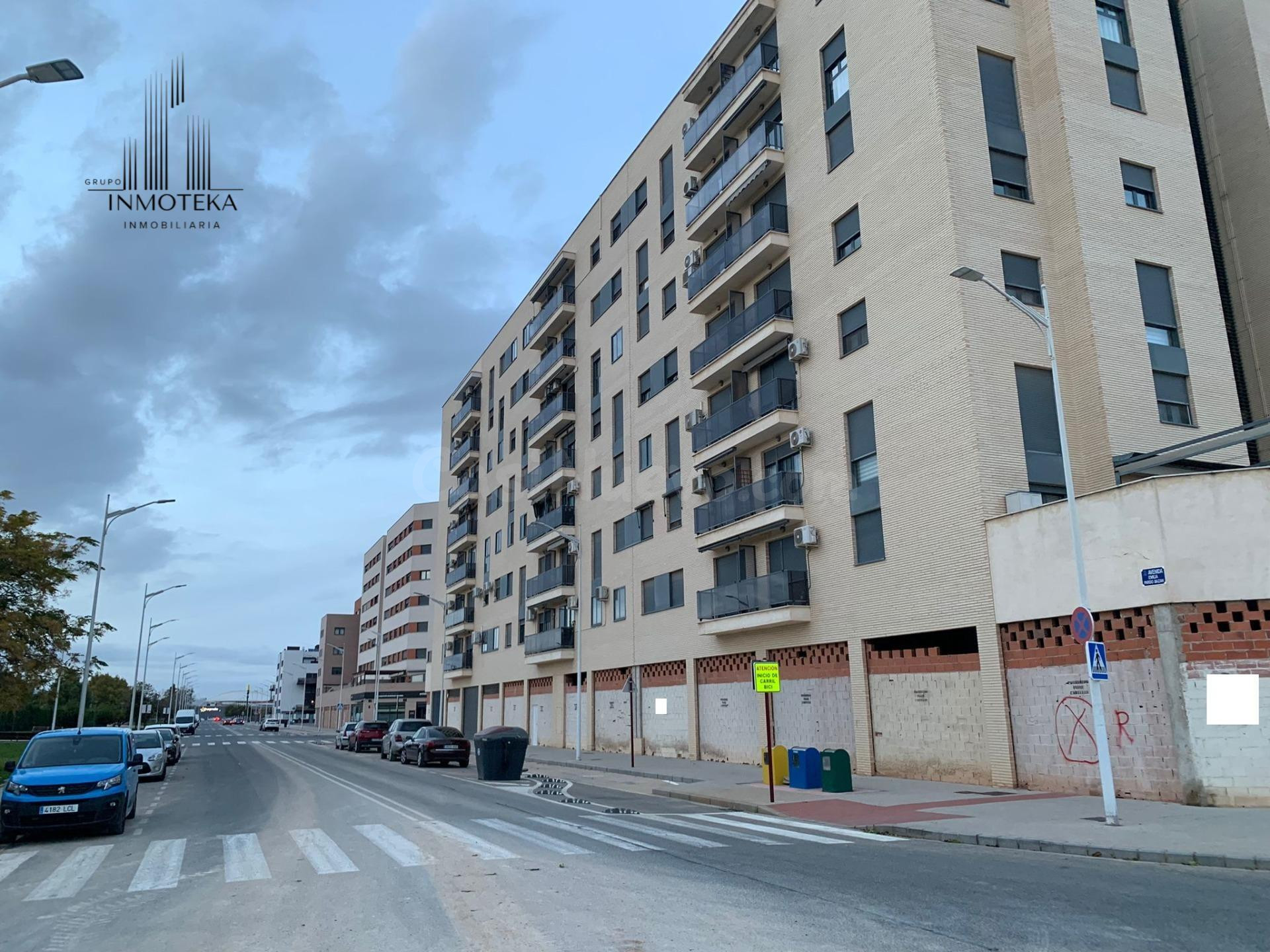 REF: C033 GRUPO INMOTEKA INMOBILIARIA VENDE LOCAL COMERCIAL  - foto 2