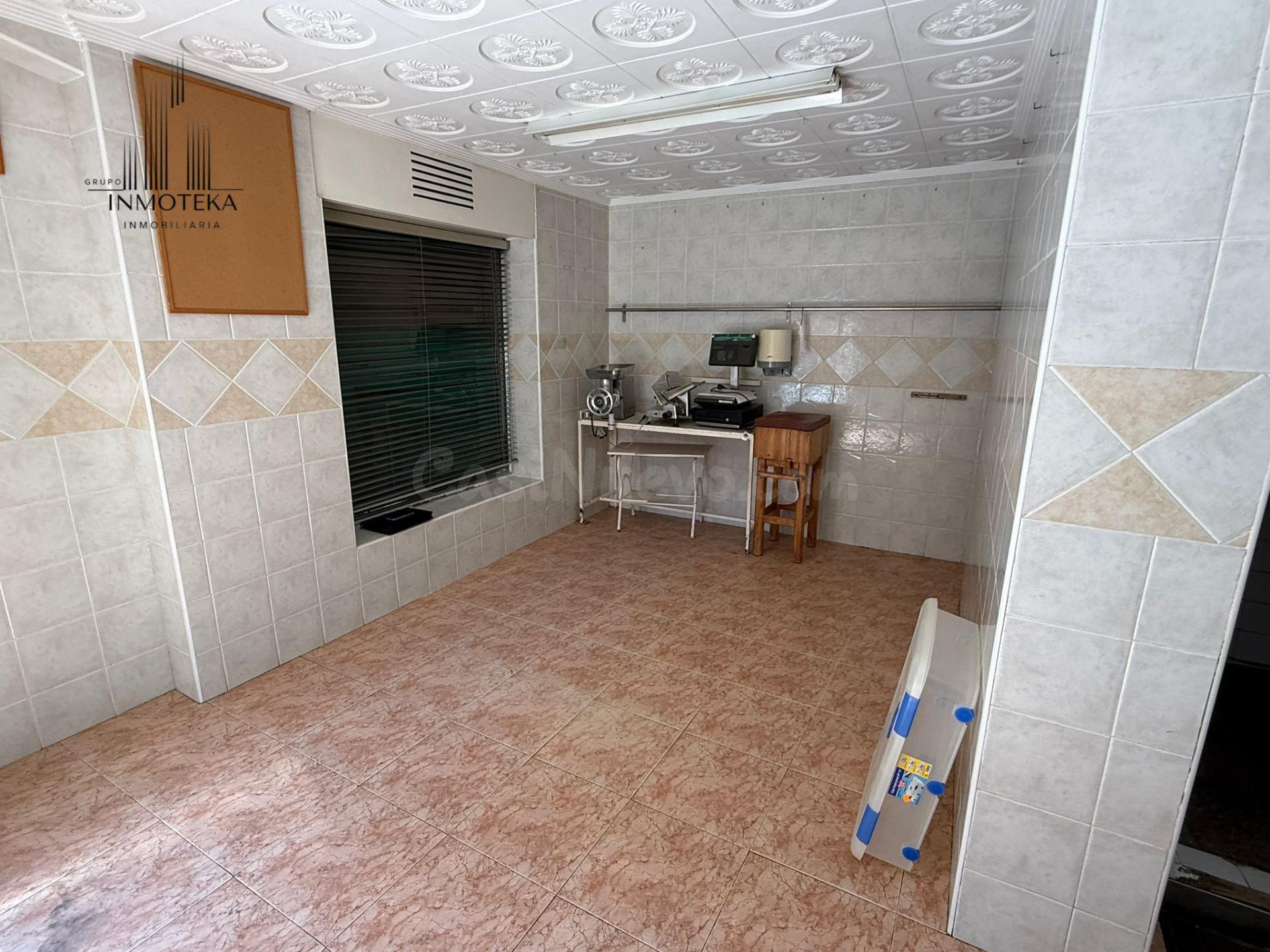 REF: C111 GRUPO INMOTEKA INMOBILIARIA VENDE LOCAL COMERCIAL  - foto 3