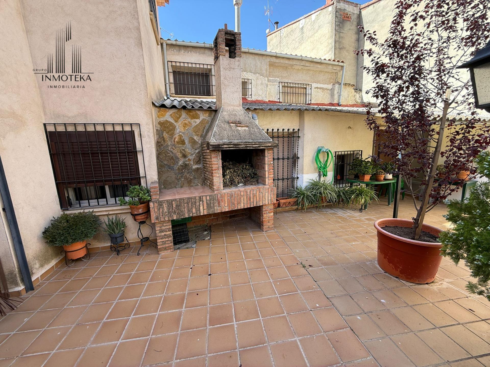 REF: C112 GRUPO INMOBILIARIA INMOTEKA VENDE CASA CON PATIO E - foto 3