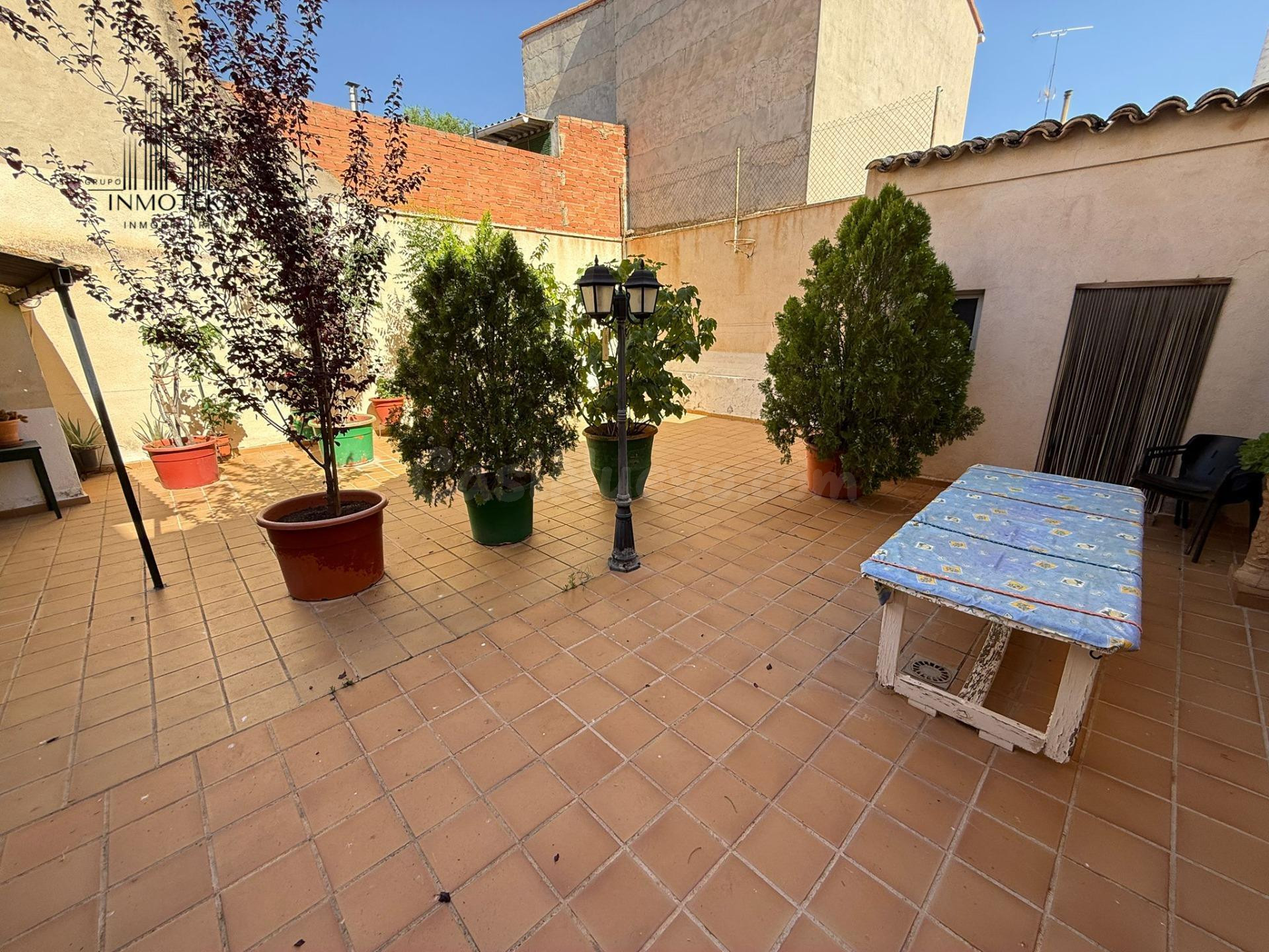 REF: C112 GRUPO INMOBILIARIA INMOTEKA VENDE CASA CON PATIO E - foto 4