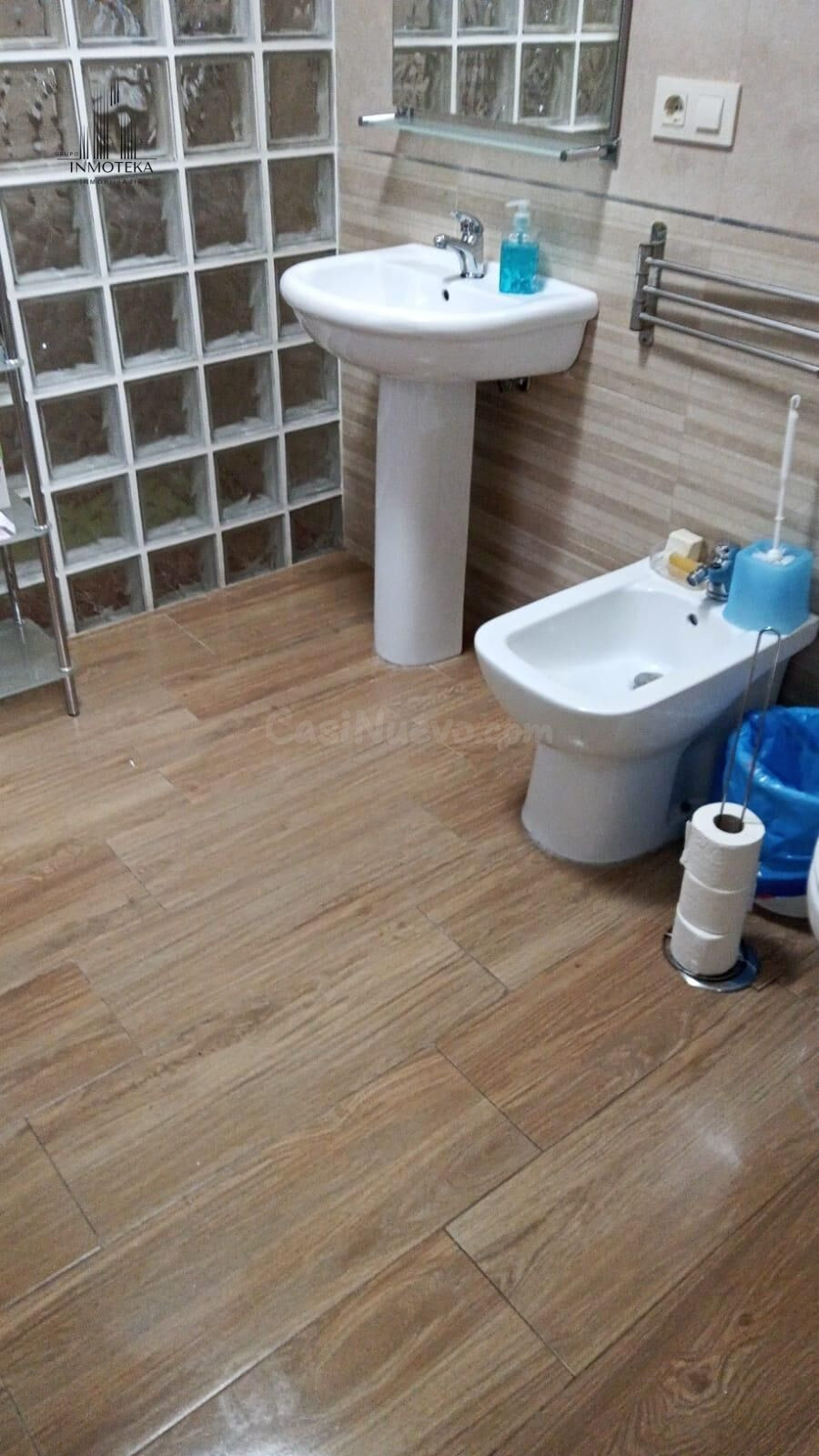 REF: C130 GRUPO INMOTEKA INMOBILIARIA VENDE CASA CON PATIO E - foto 4
