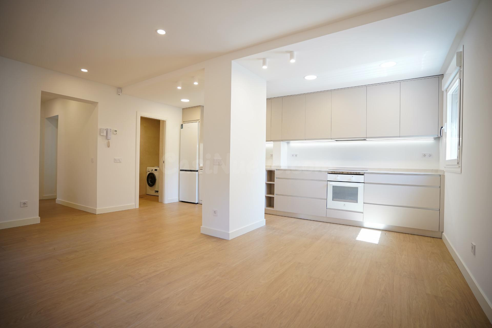 Chalet 2 habitaciones 61m² en alquiler - Zona Estación - foto 3