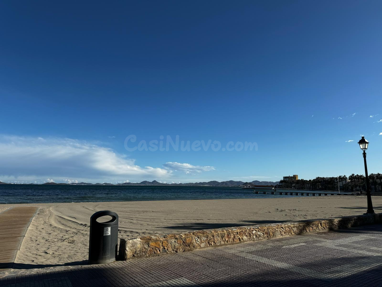 CASA EN LOS ALCAZARES - foto 2