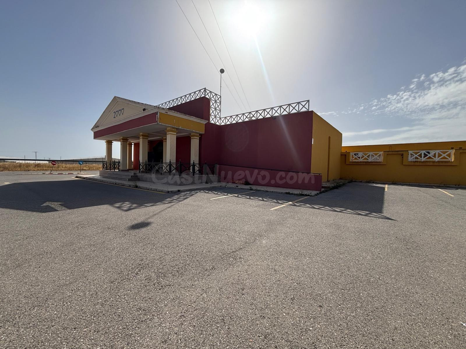 Complejo hostelero con 31 habitaciones, salón de fiestas, pi - foto 2