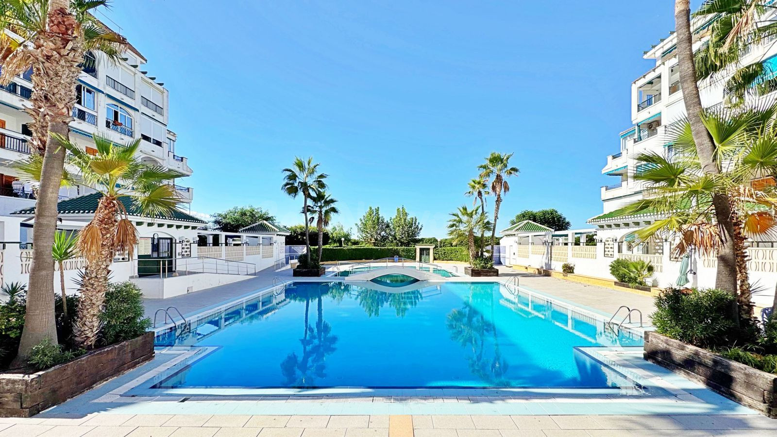 Apartamento 1 habitación 45m² en venta - Los Europeos