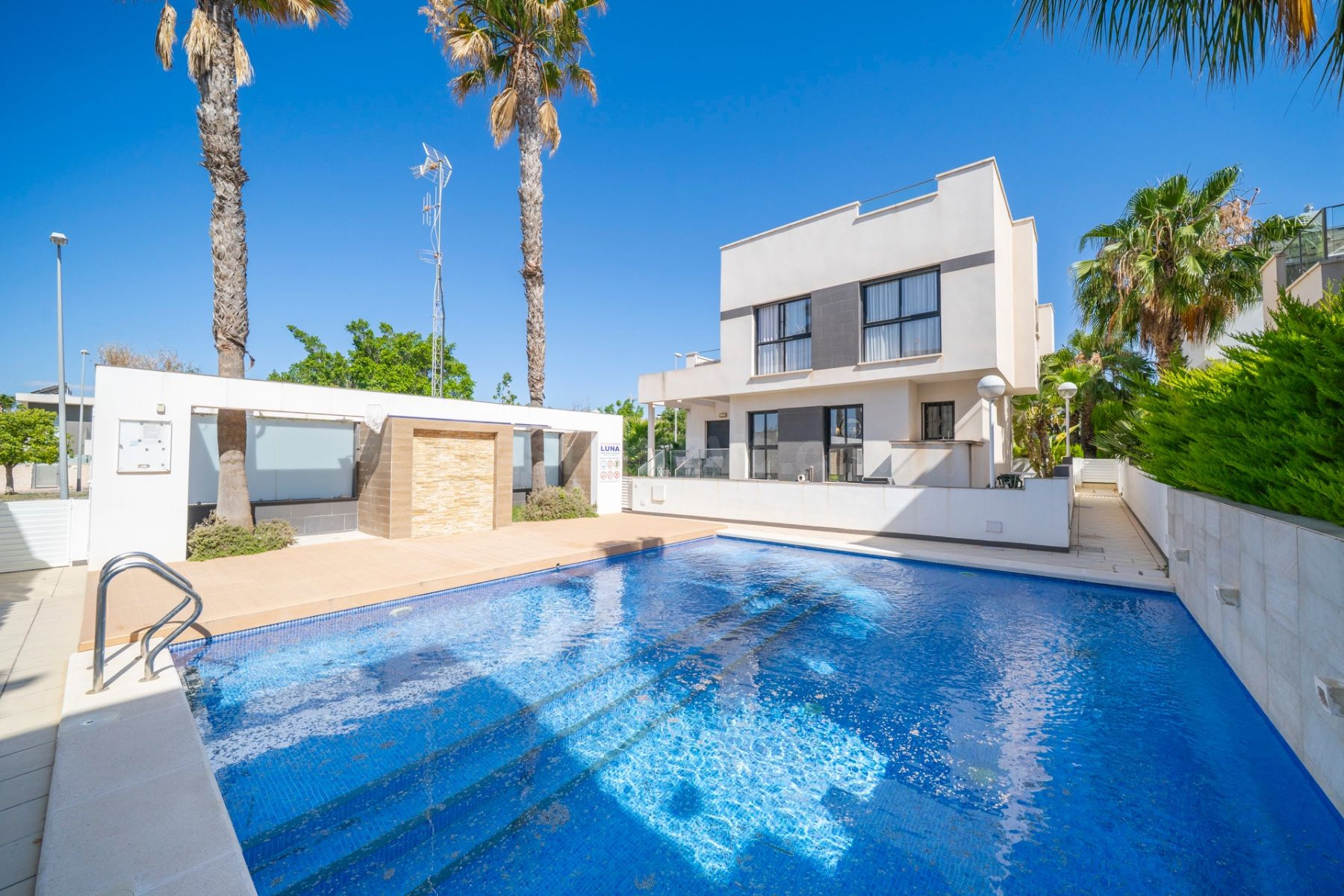 Villa 3 habitaciones 122m² en venta - Centro de la Ciudad Quesada