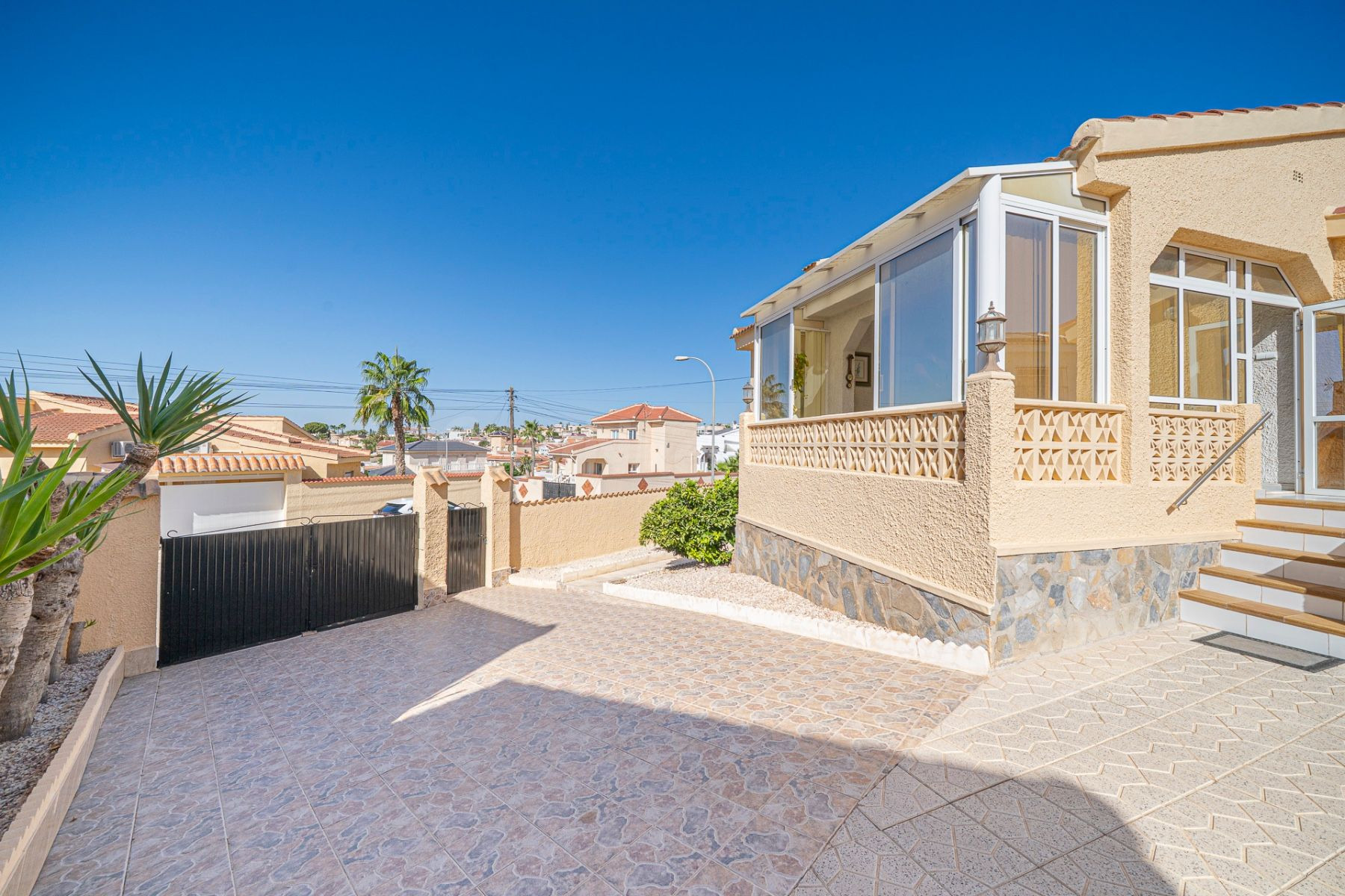 Villa 5 habitaciones 97m² en venta - Centro de la Ciudad Que - foto 3