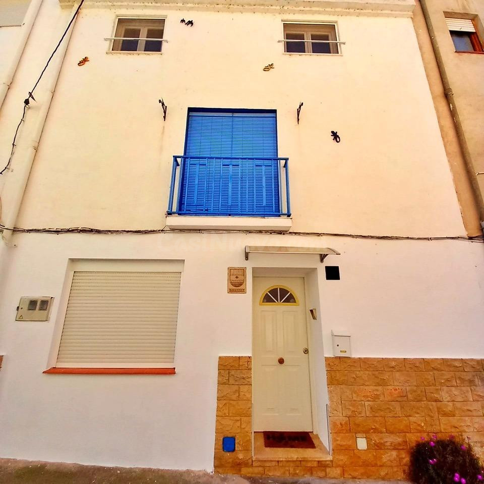 Encantadora casa de pueblo en Tivenys - foto 2