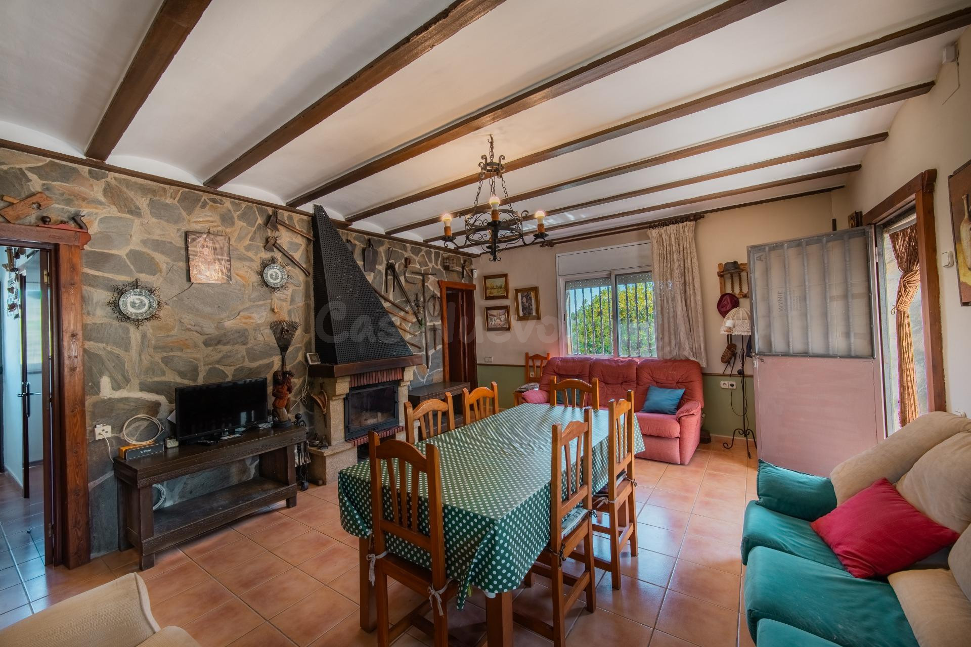 Chalet con encanto en El Perelló. - foto 3