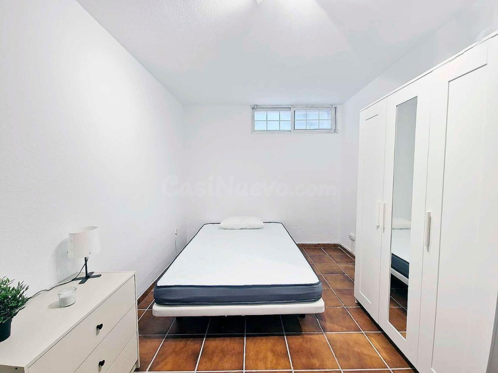 ESTUDIANTES, ALQUILER DE ÚLTIMA HABITACIÓN A 500€ EN VILLANU - foto 5