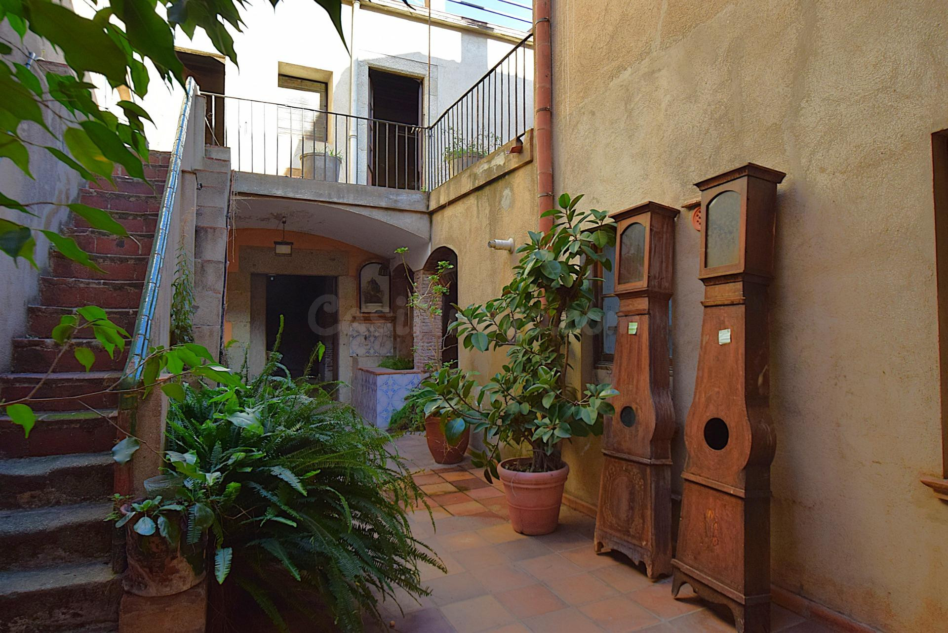 Casa en Mataró Centro con Espacio y muchas posibilidades