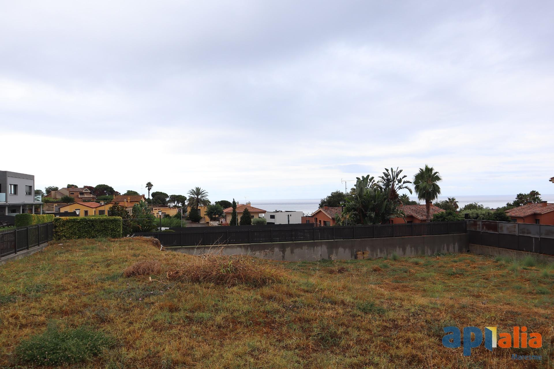 Terreno en venta en una excelente urbanización de Mataró - foto 3