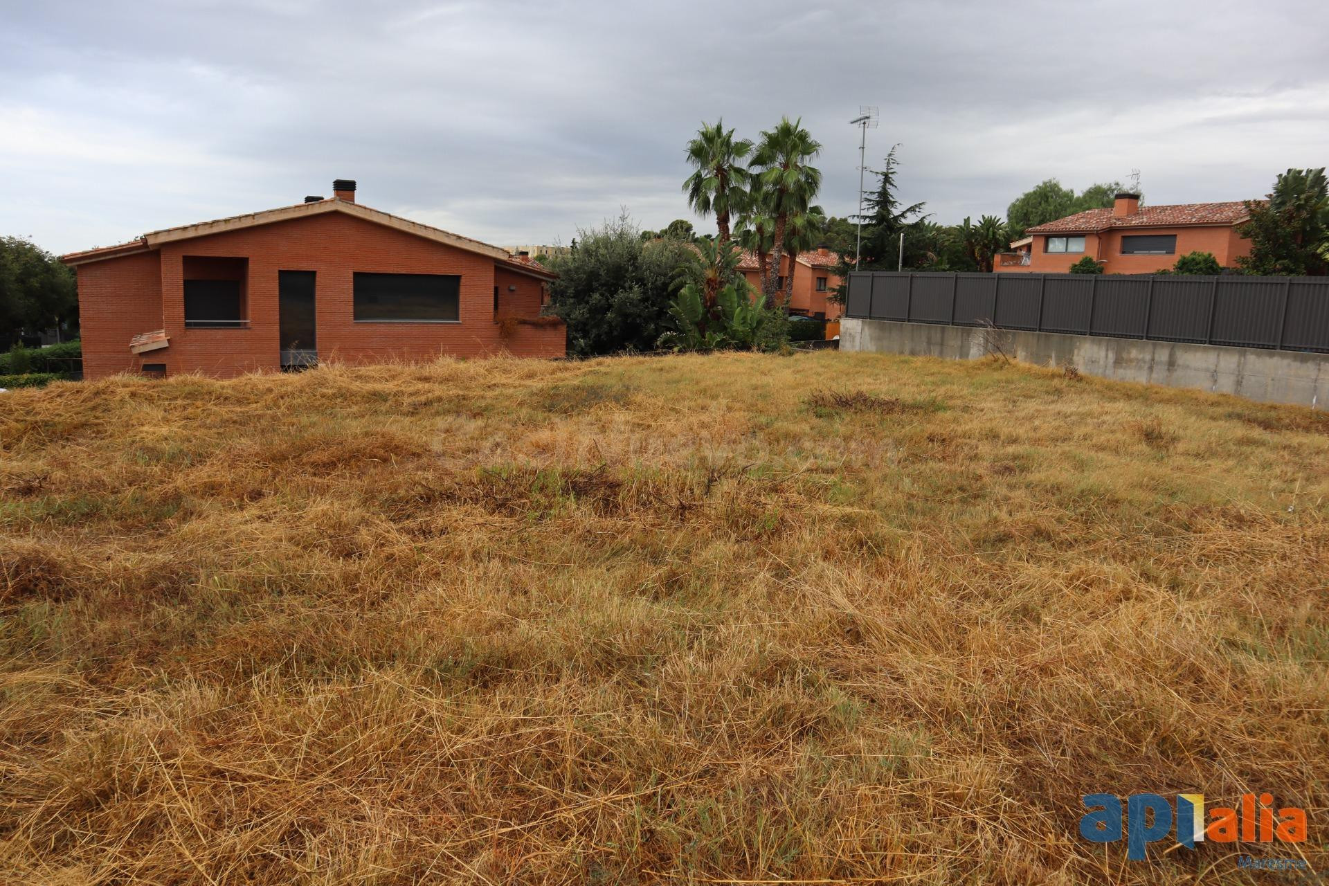 ¡Oportunidad Única! Terreno Premiun en excelente zona de Mataró