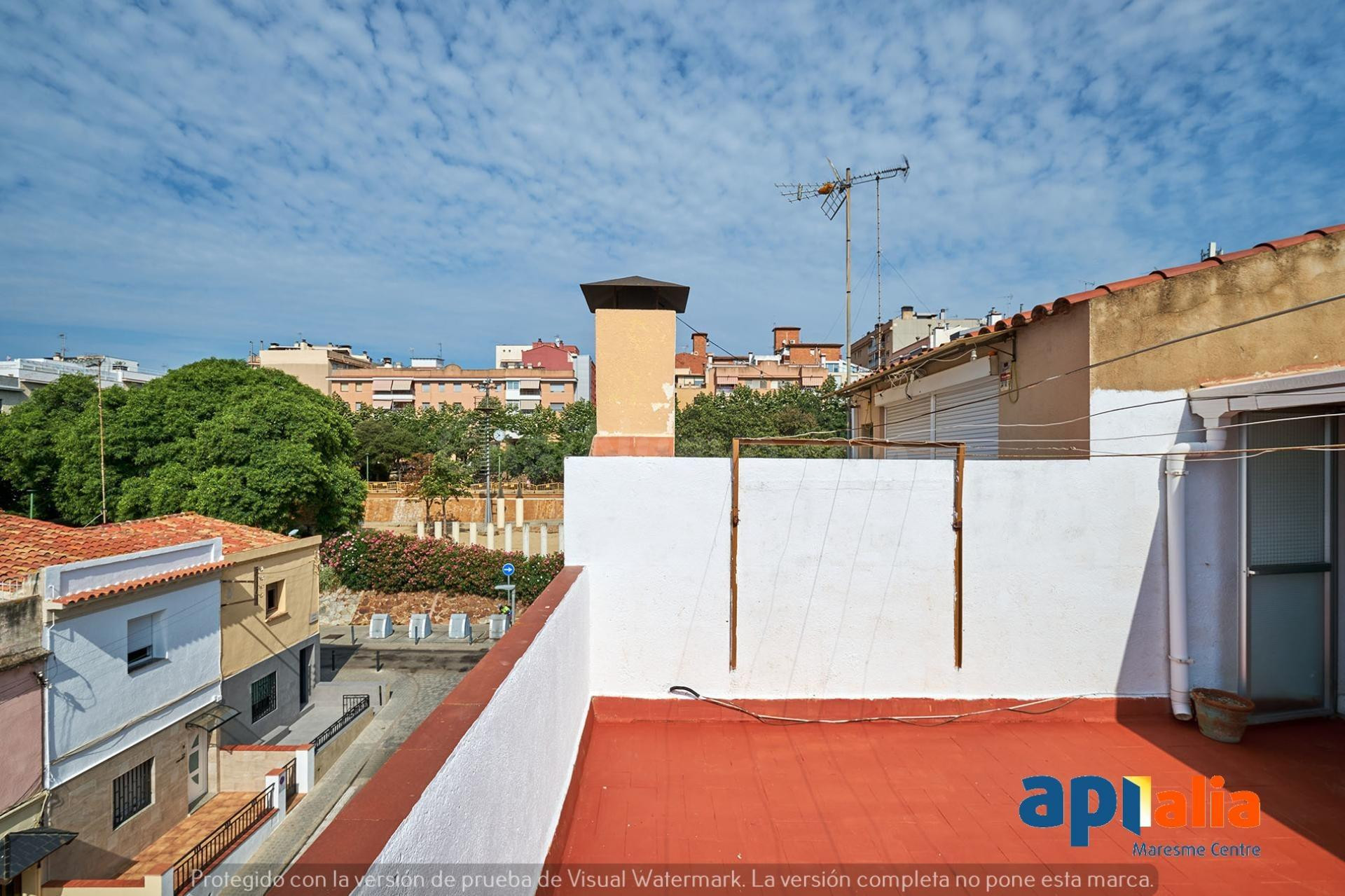 Magnífica casa en Cerdanyola-Plaza Canyamars - foto 2