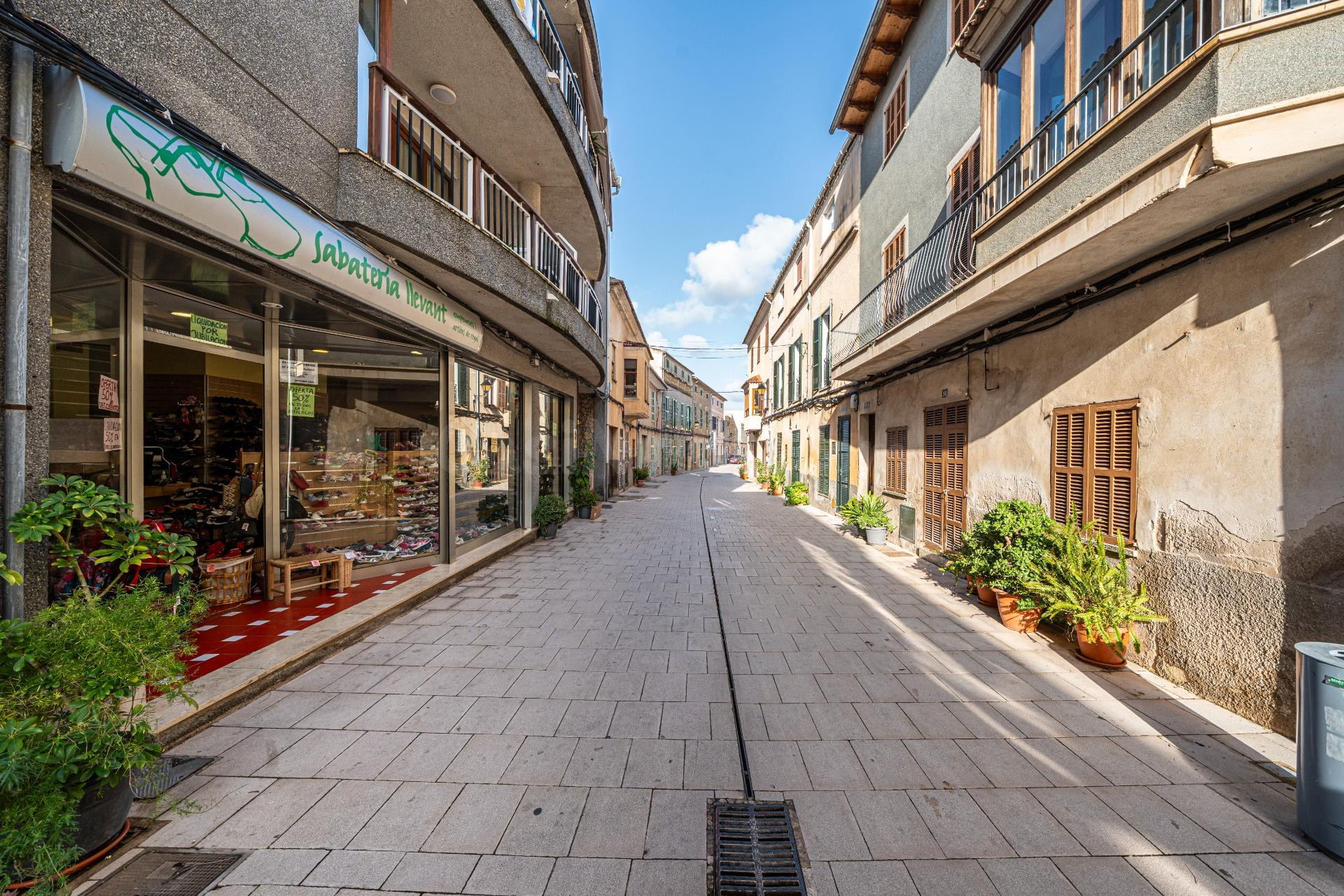 Tienda en traspaso en Son Servera - foto 5