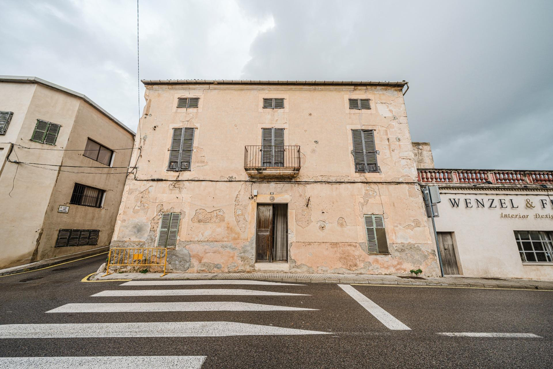 Casa para reformar en Sant Llorenç con dos entradas independ - foto 3