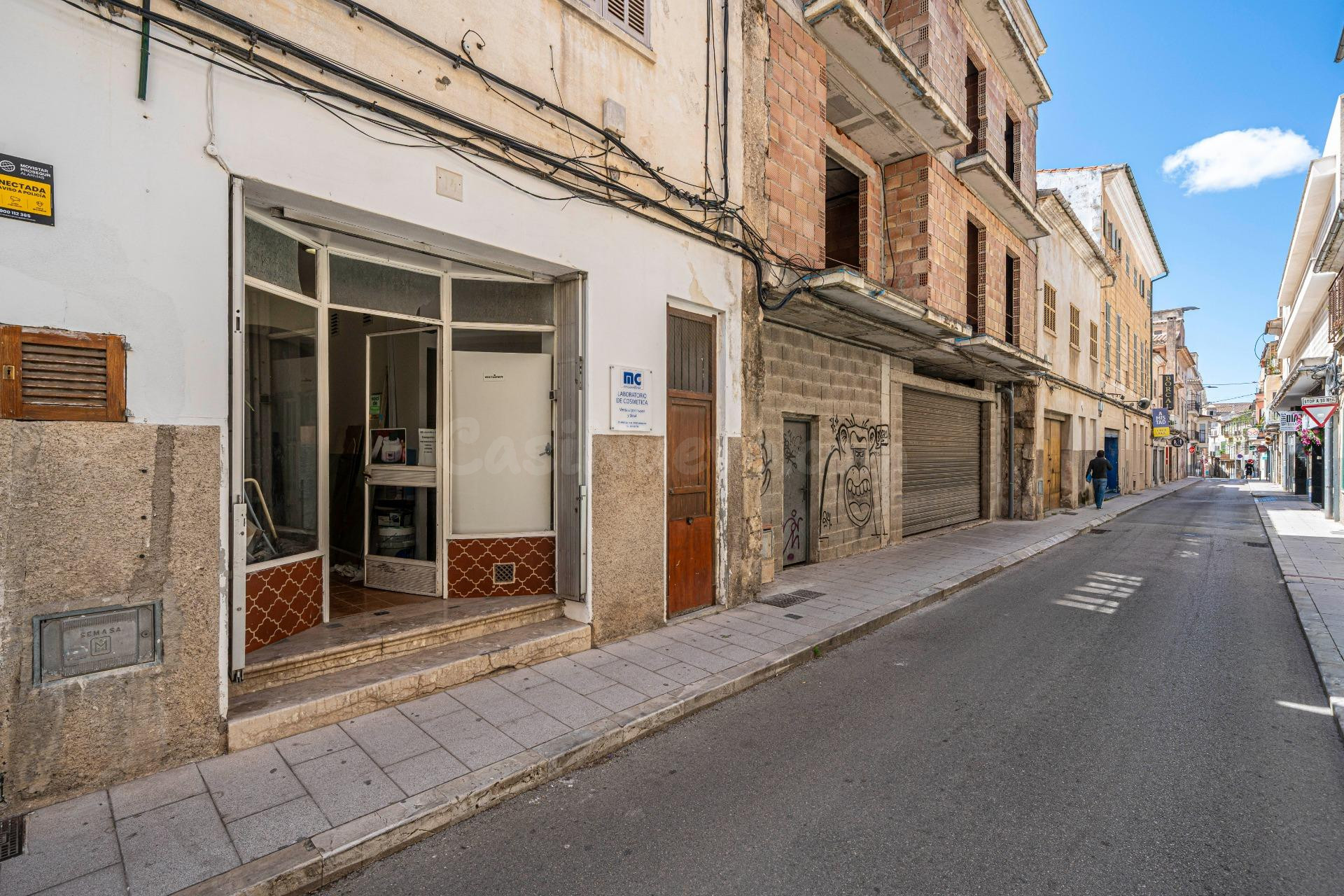 Local Comercial en el centro de Manacor con posibilidad de C