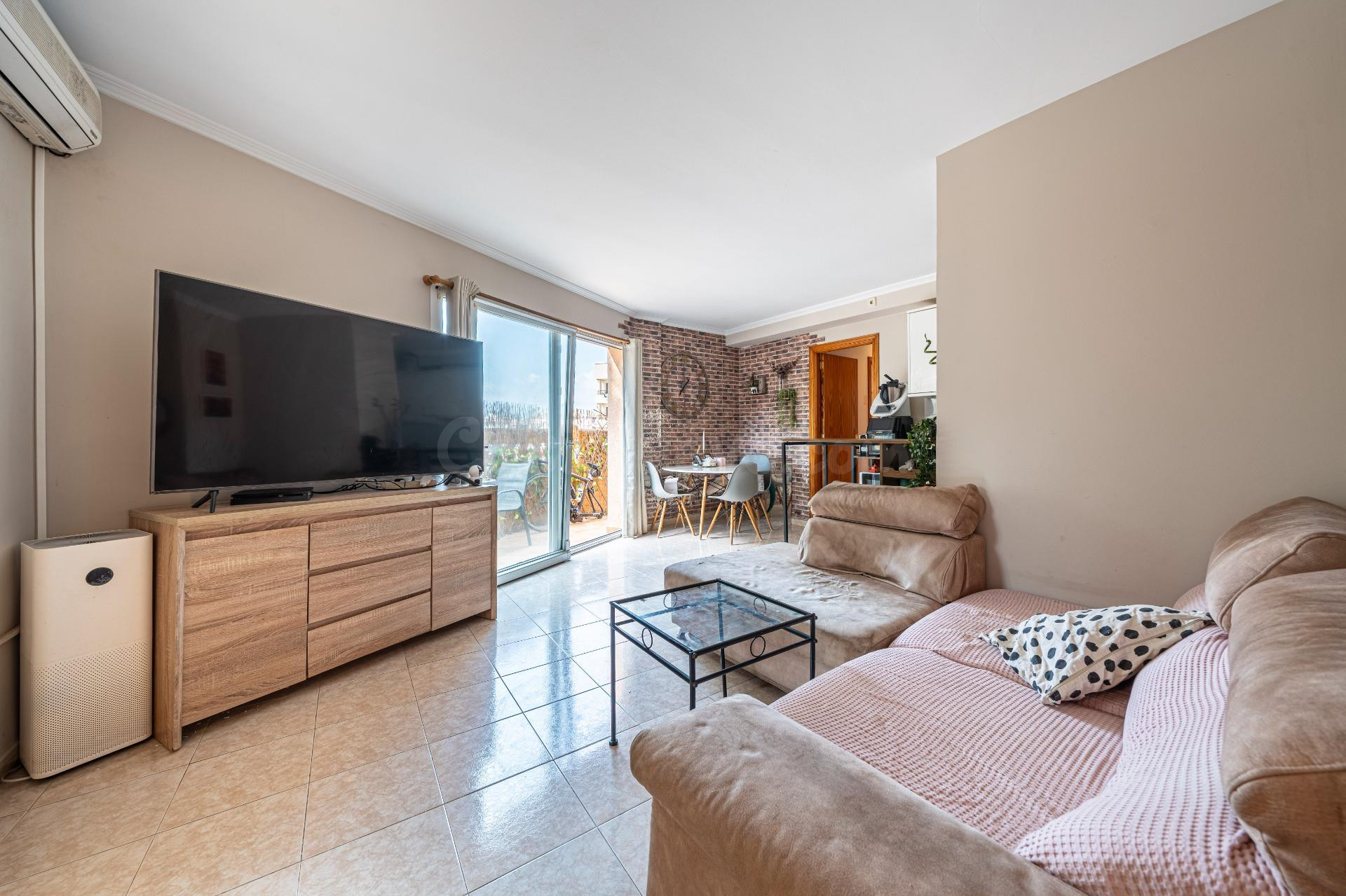 Vivienda de dos pisos en Cala Ratjada con accesos independie - foto 3