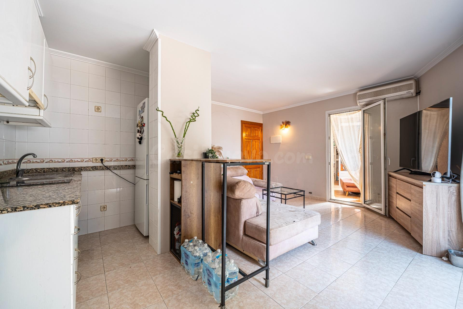 Vivienda de dos pisos en Cala Ratjada con accesos independie - foto 5
