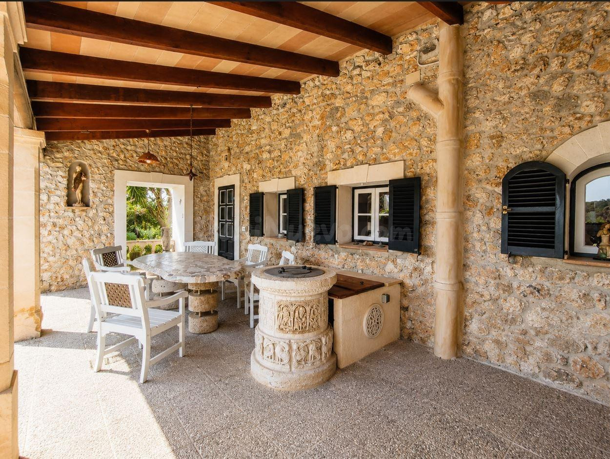 Finca rústica con pozo propio, anexos independientes y vistas a la Serra de Tramuntana en Costitx - foto 3