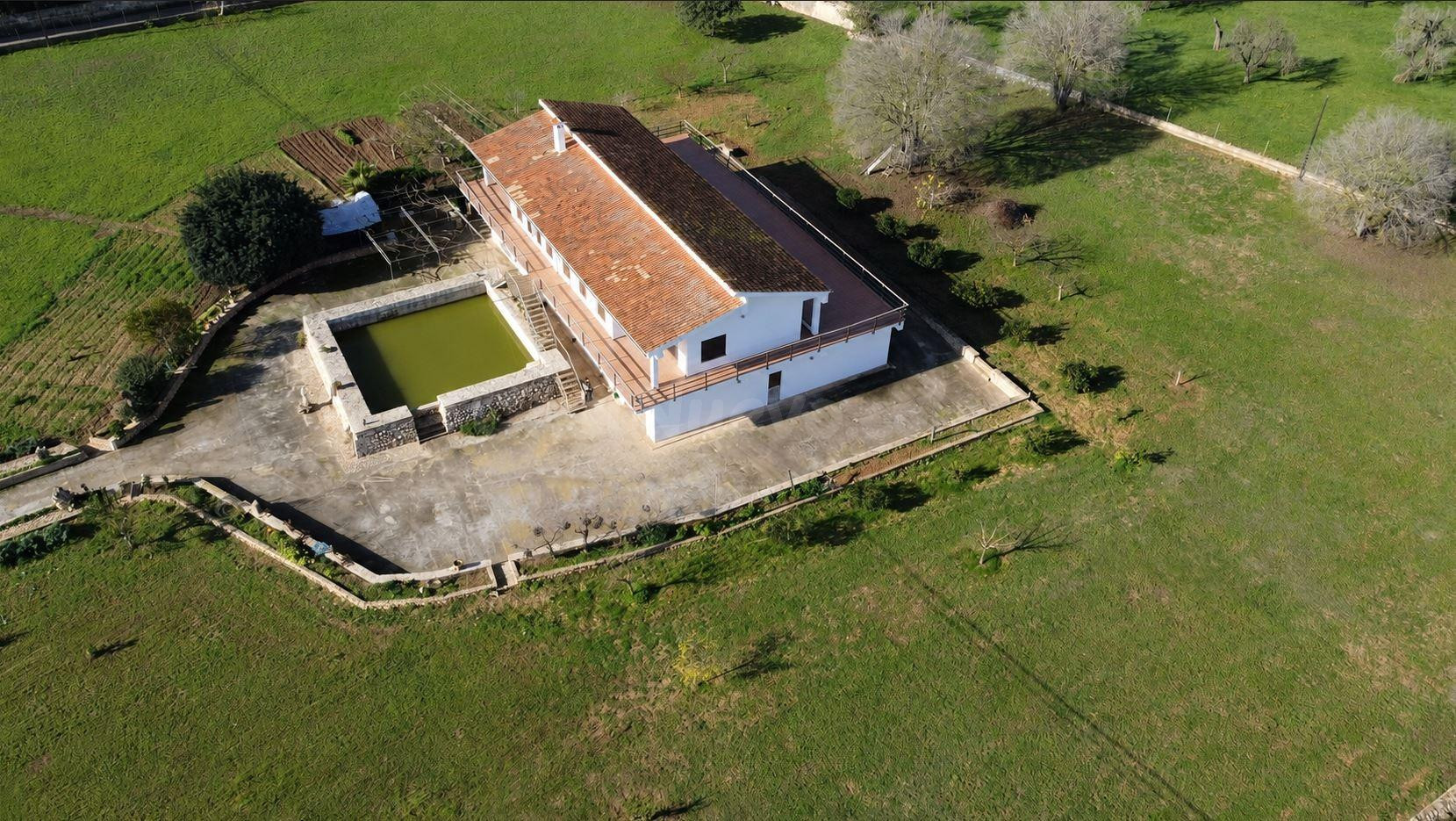 Exclusiva finca mallorquina a 1 km del centro de Inca - foto 2