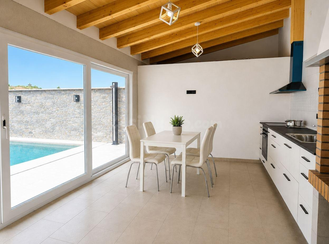 Planta baja reformada con piscina, garaje y zona de barbacoa en Llubí - foto 2