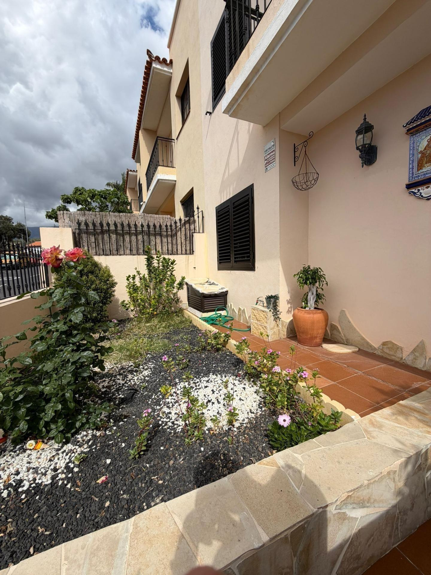Fantástico Chalet Adosado en Candelaria - foto 3