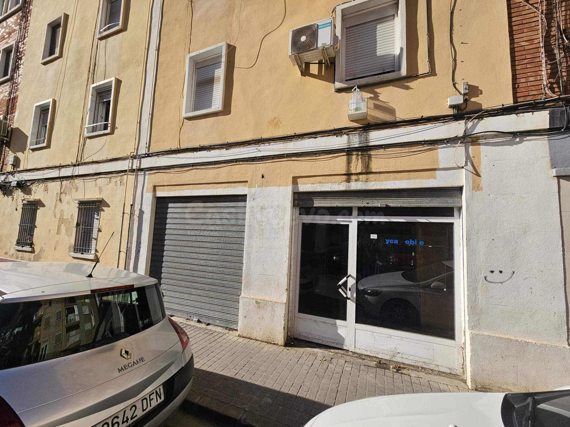 Oportunidad en Xirivella: local comercial con posibilidad de - foto 3