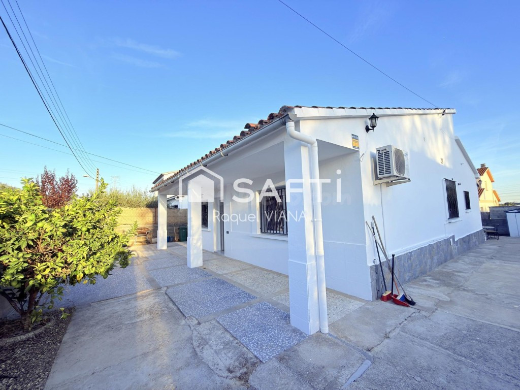 CASA INDEPENDIENTE DE UNA SOLA PLANTA CON GRAN PARCELA EN PI