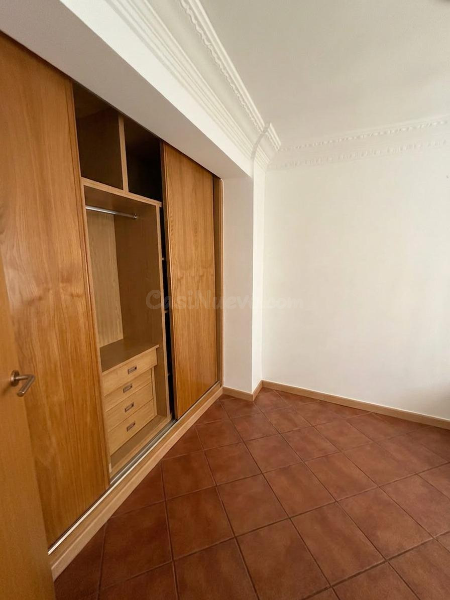 Magnifiquo Piso exterior en El Cabanyal – A 5 minutos de la  - foto 4