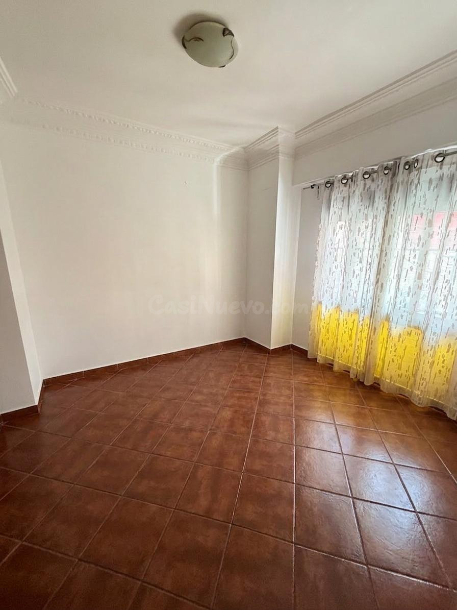 Magnifiquo Piso exterior en El Cabanyal – A 5 minutos de la  - foto 5