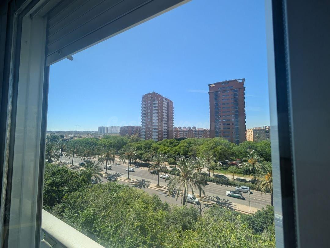 Oportunidad única en San Marcelino – Amplia vivienda lista p - foto 2