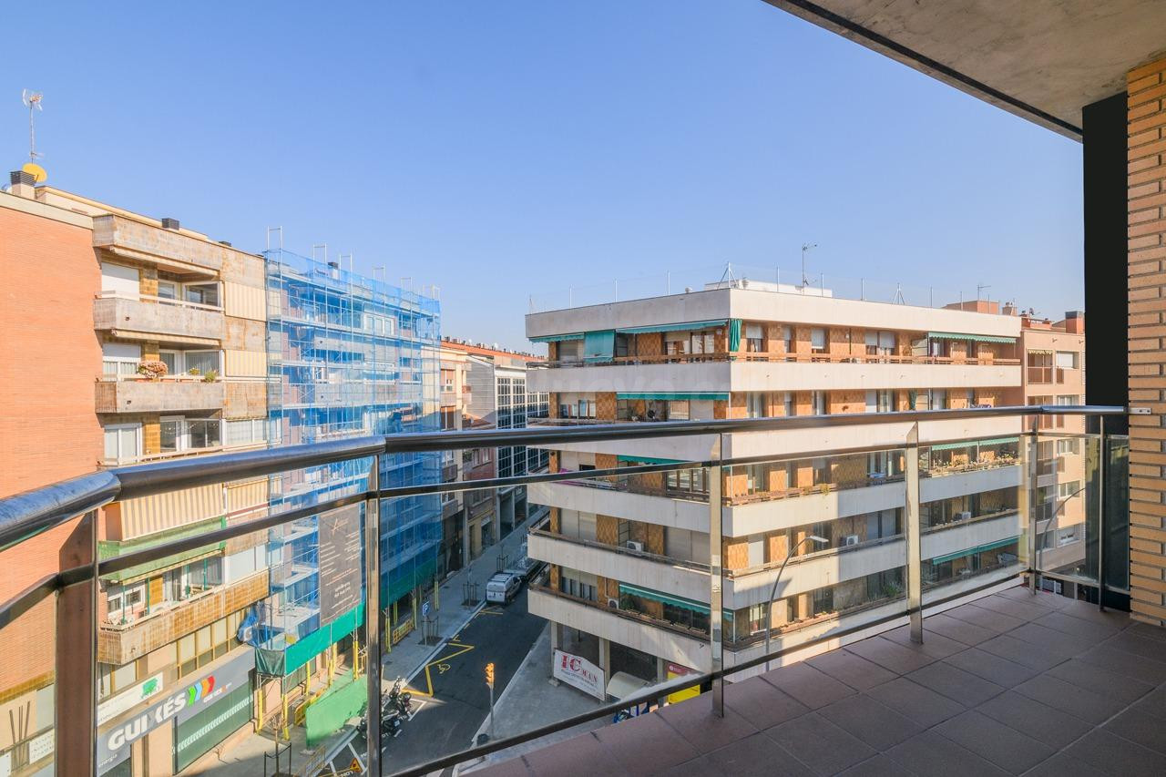 INVERSIÓN DÚPLEX ALQUILADO CON PÀRQUING, EN EL CENTRO DE MAN - foto 2