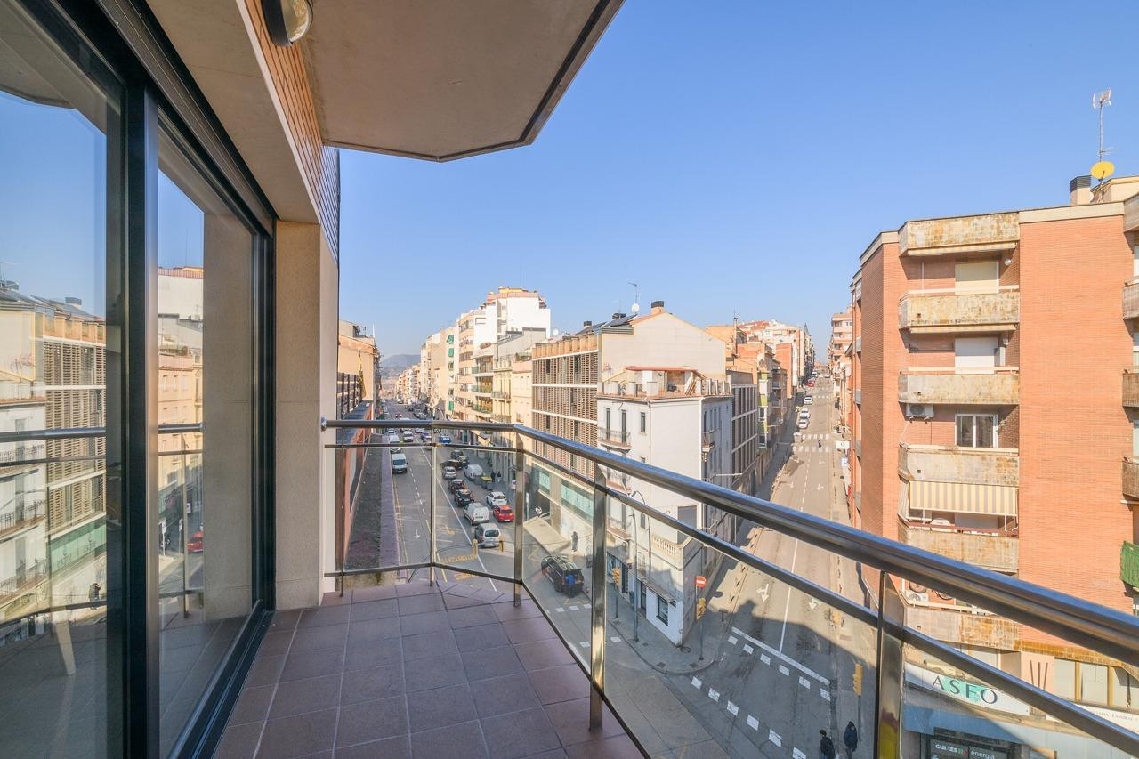 INVERSIÓN DÚPLEX ALQUILADO CON PÀRQUING, EN EL CENTRO DE MAN - foto 5