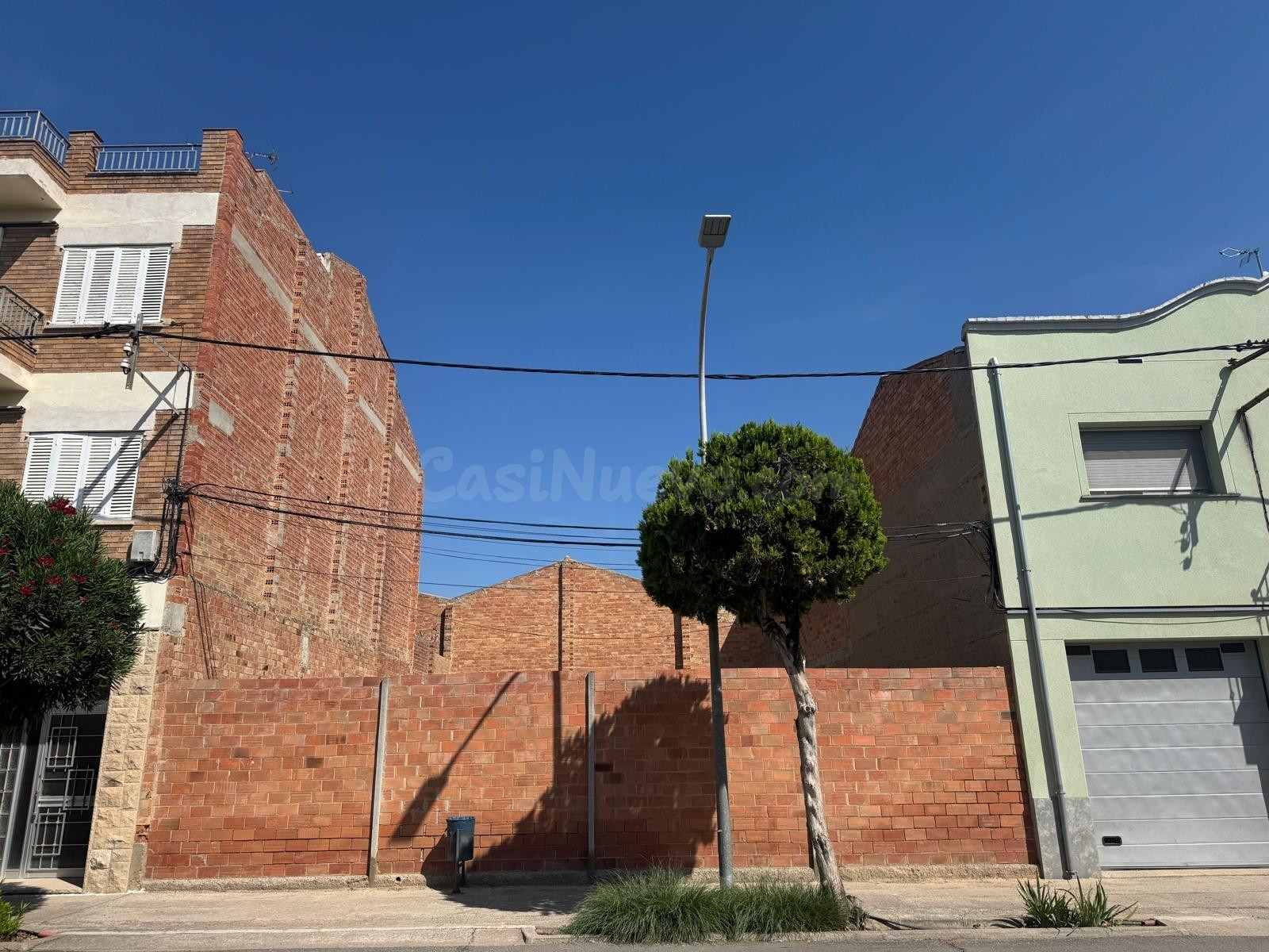 TERRENY URBÀ EN LINYOLA