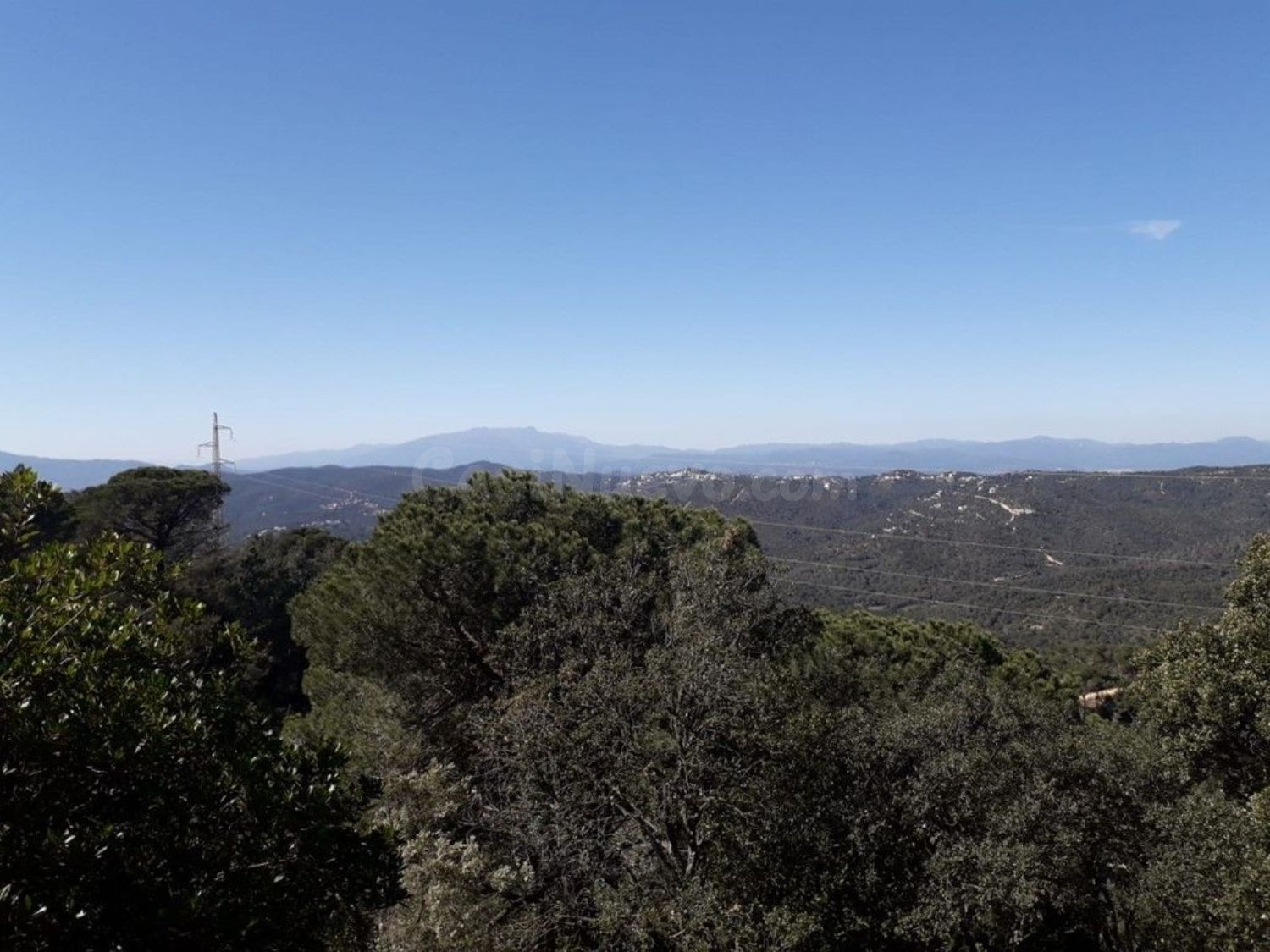 Terreno urbanizable 250m² en venta - Serra Brava